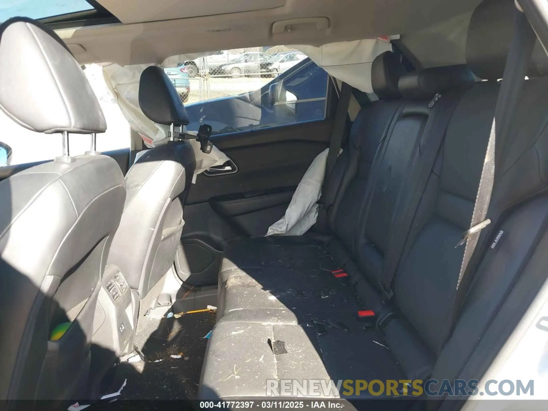 8 Photograph of a damaged car JN8AT3BB1MW235770 NISSAN ROGUE 2021