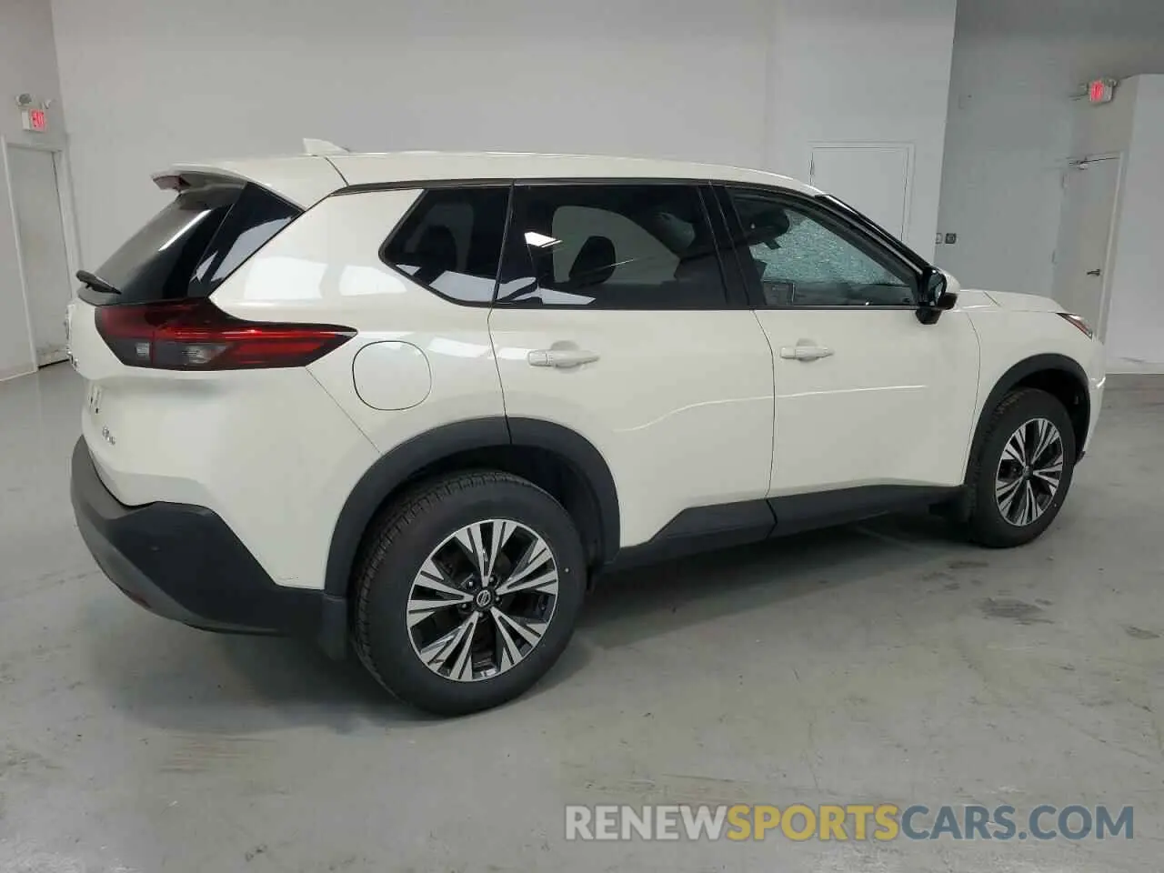 3 Photograph of a damaged car JN8AT3BB2MW223529 NISSAN ROGUE 2021