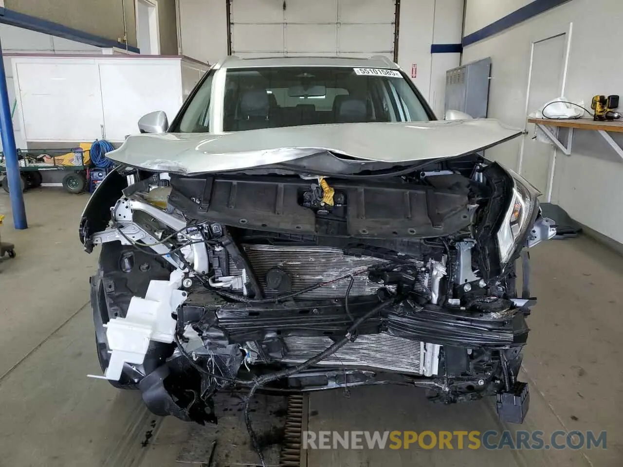 5 Photograph of a damaged car JN8AT3BB4MW205131 NISSAN ROGUE 2021
