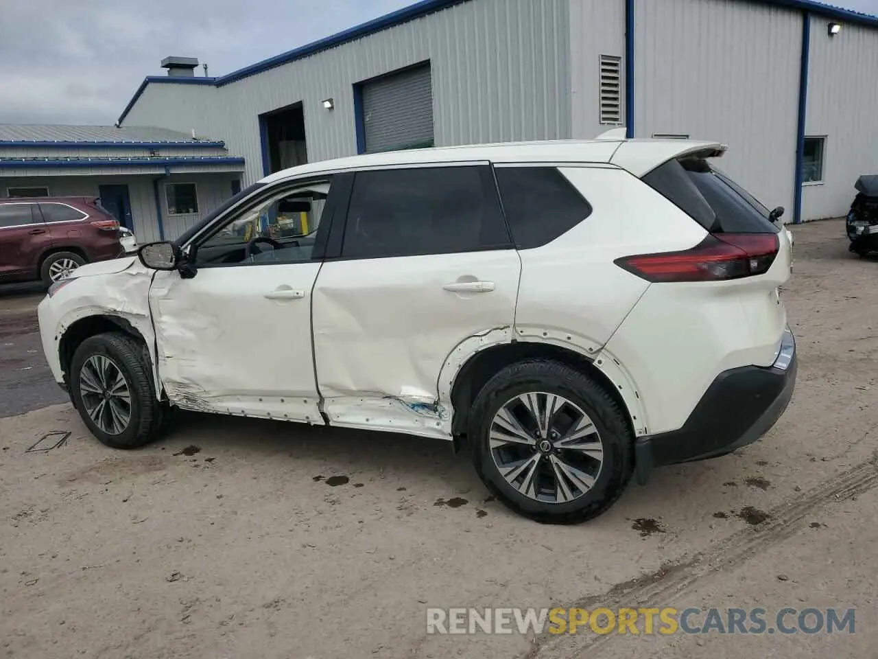 2 Photograph of a damaged car JN8AT3BB4MW221345 NISSAN ROGUE 2021