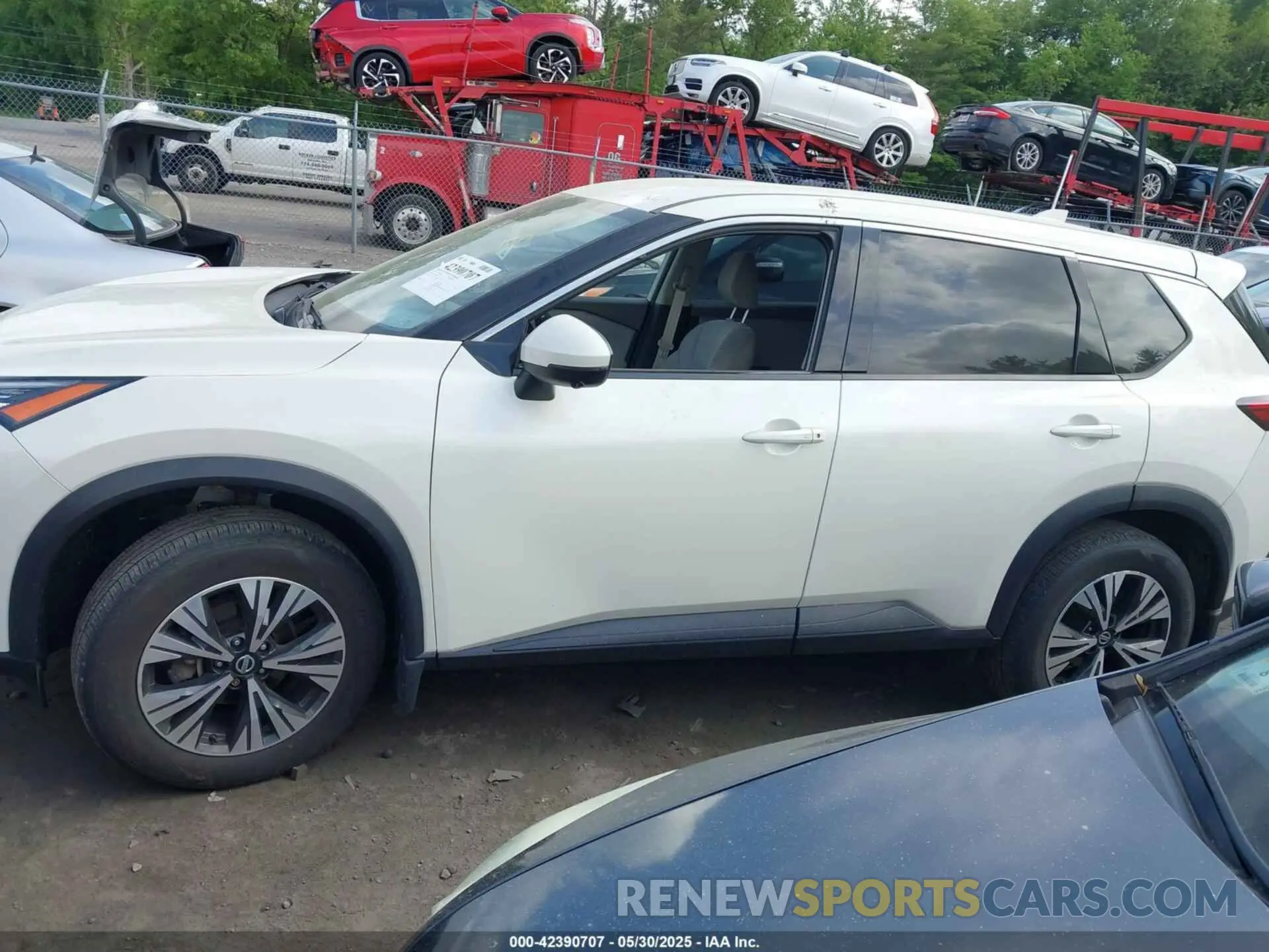 15 Photograph of a damaged car JN8AT3BB5MW203775 NISSAN ROGUE 2021