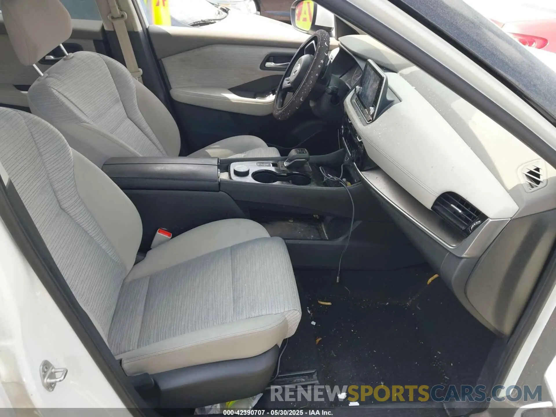 5 Photograph of a damaged car JN8AT3BB5MW203775 NISSAN ROGUE 2021