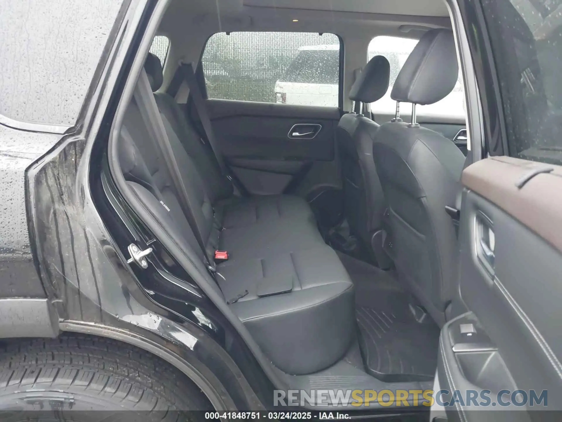8 Photograph of a damaged car JN8AT3BB5MW212542 NISSAN ROGUE 2021