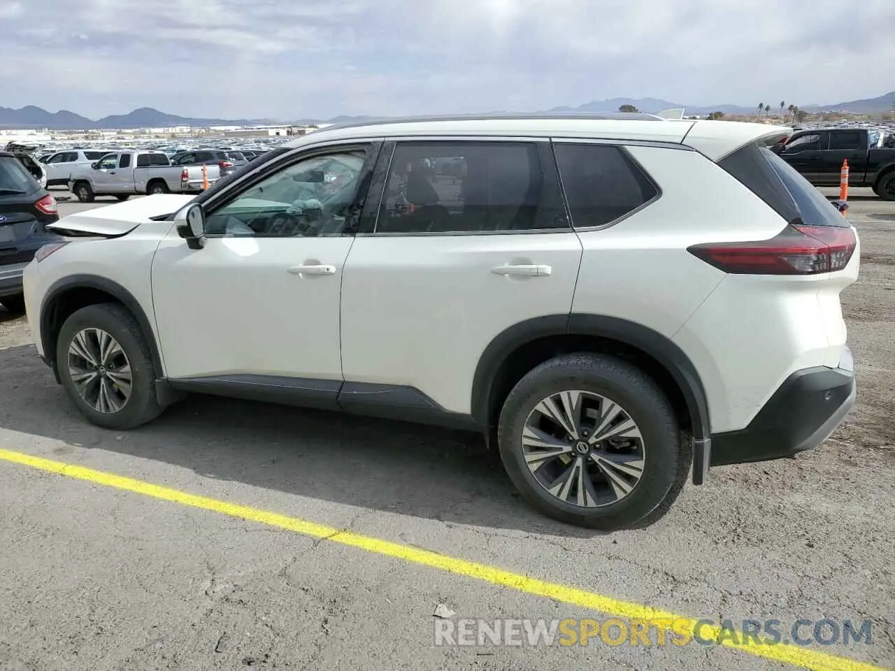 2 Photograph of a damaged car JN8AT3BB5MW234640 NISSAN ROGUE 2021