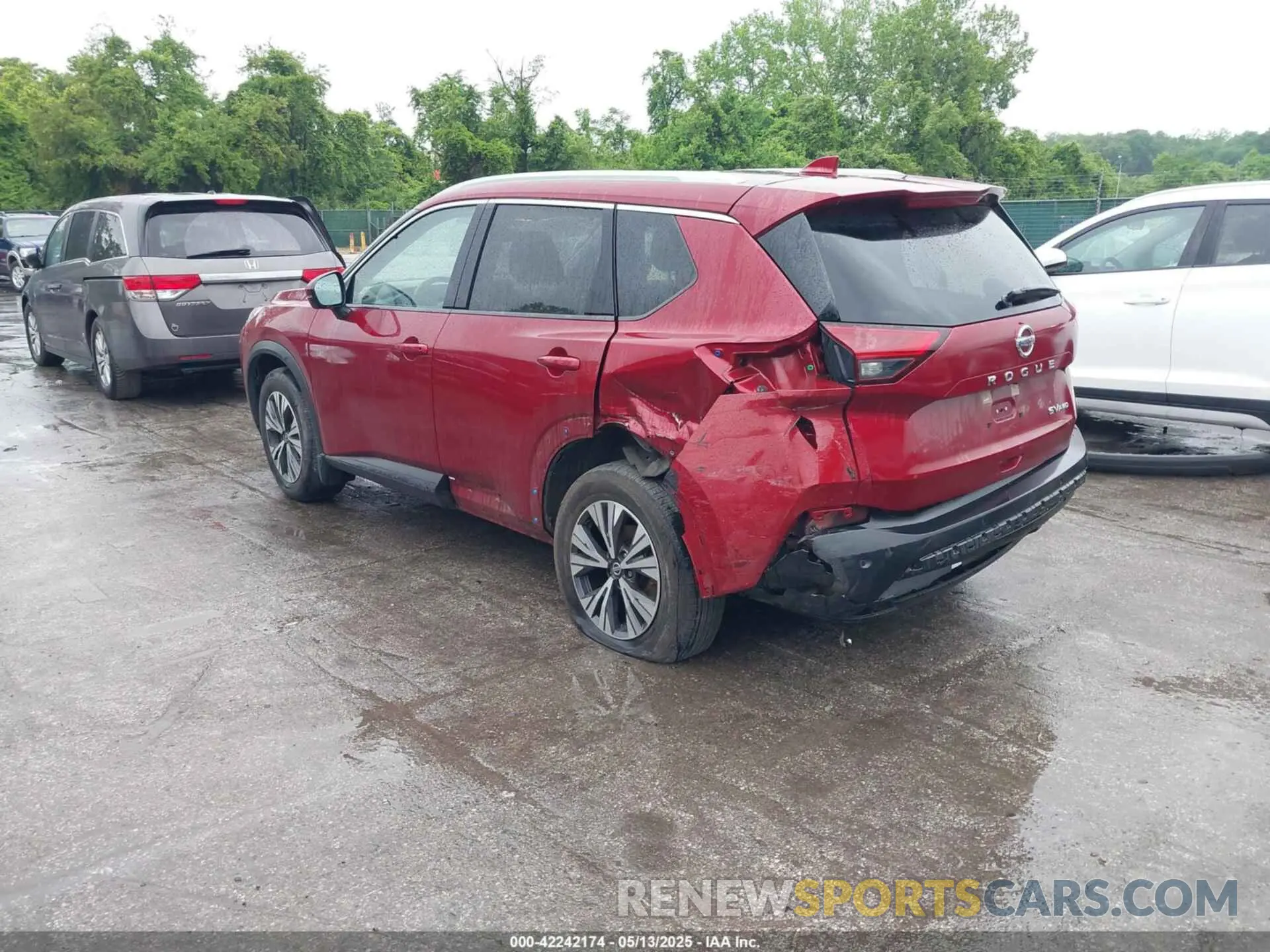 3 Photograph of a damaged car JN8AT3BB6MW207303 NISSAN ROGUE 2021