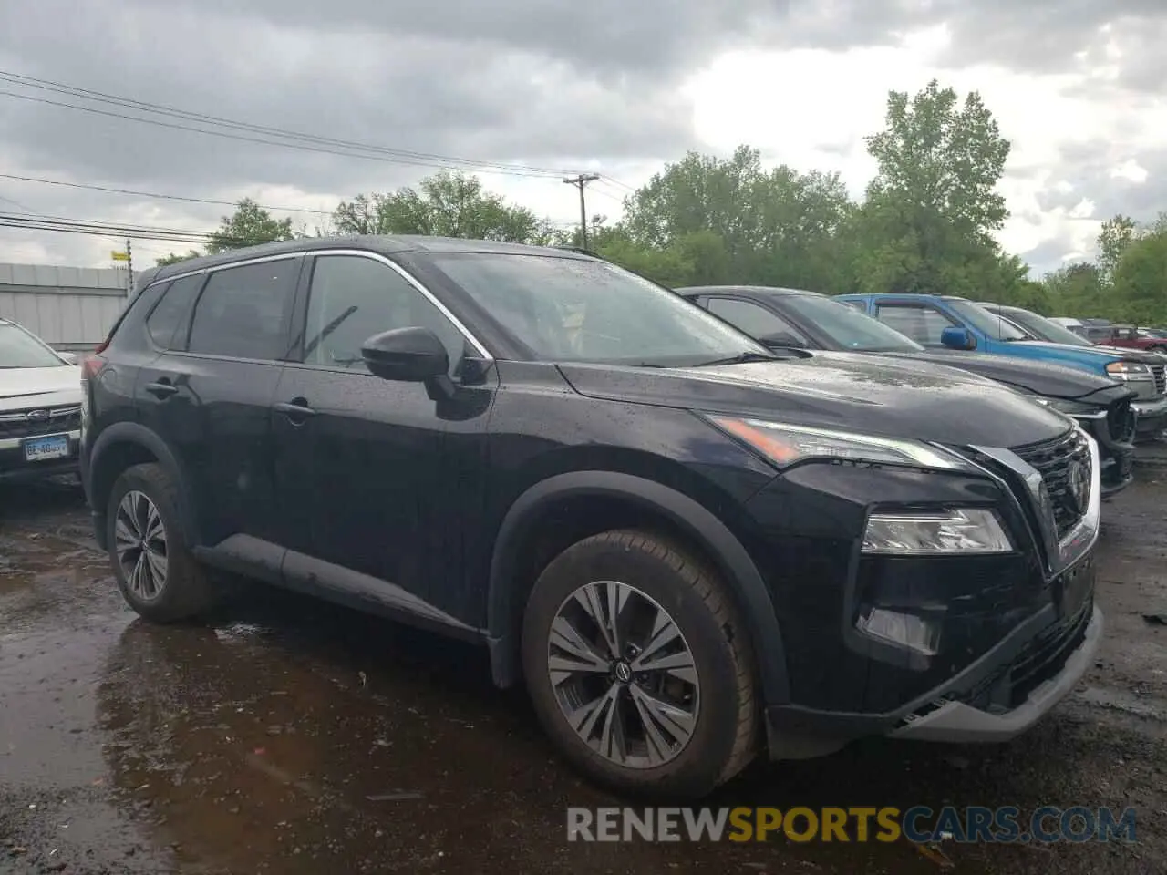 4 Photograph of a damaged car JN8AT3BB6MW216843 NISSAN ROGUE 2021