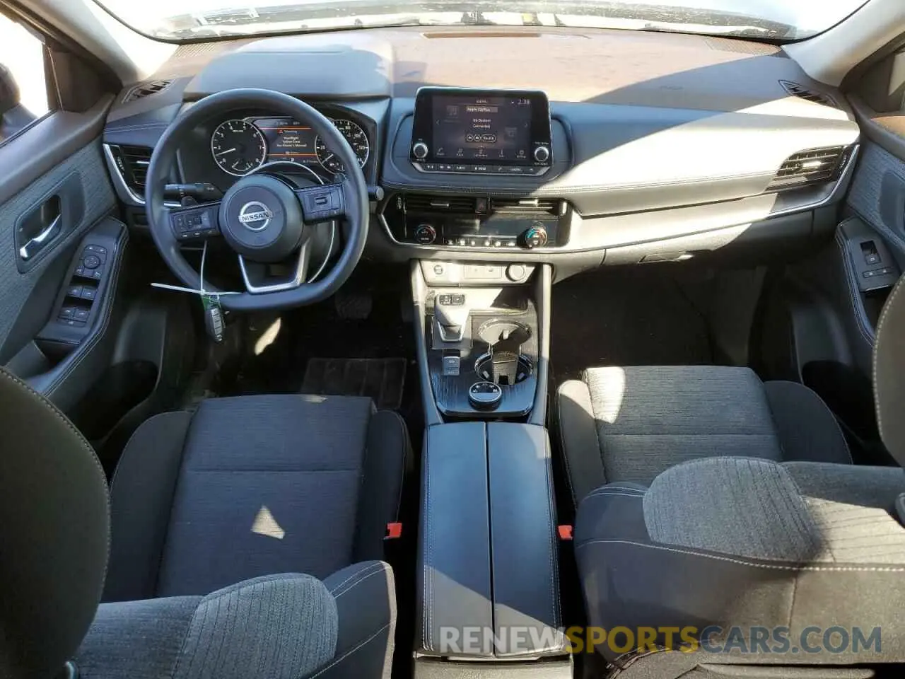 8 Photograph of a damaged car JN8AT3BB7MW201770 NISSAN ROGUE 2021