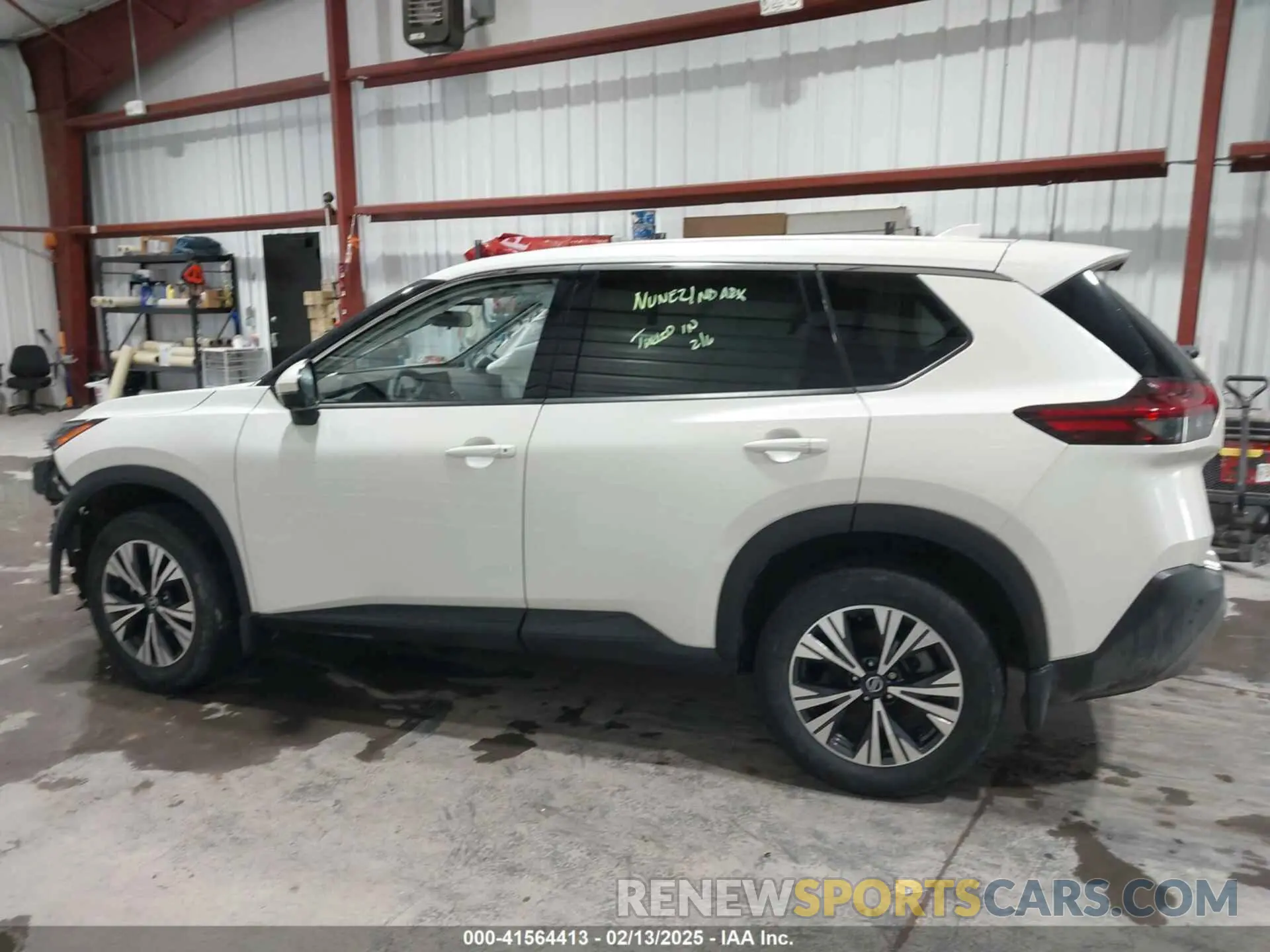 14 Photograph of a damaged car JN8AT3BB7MW219055 NISSAN ROGUE 2021