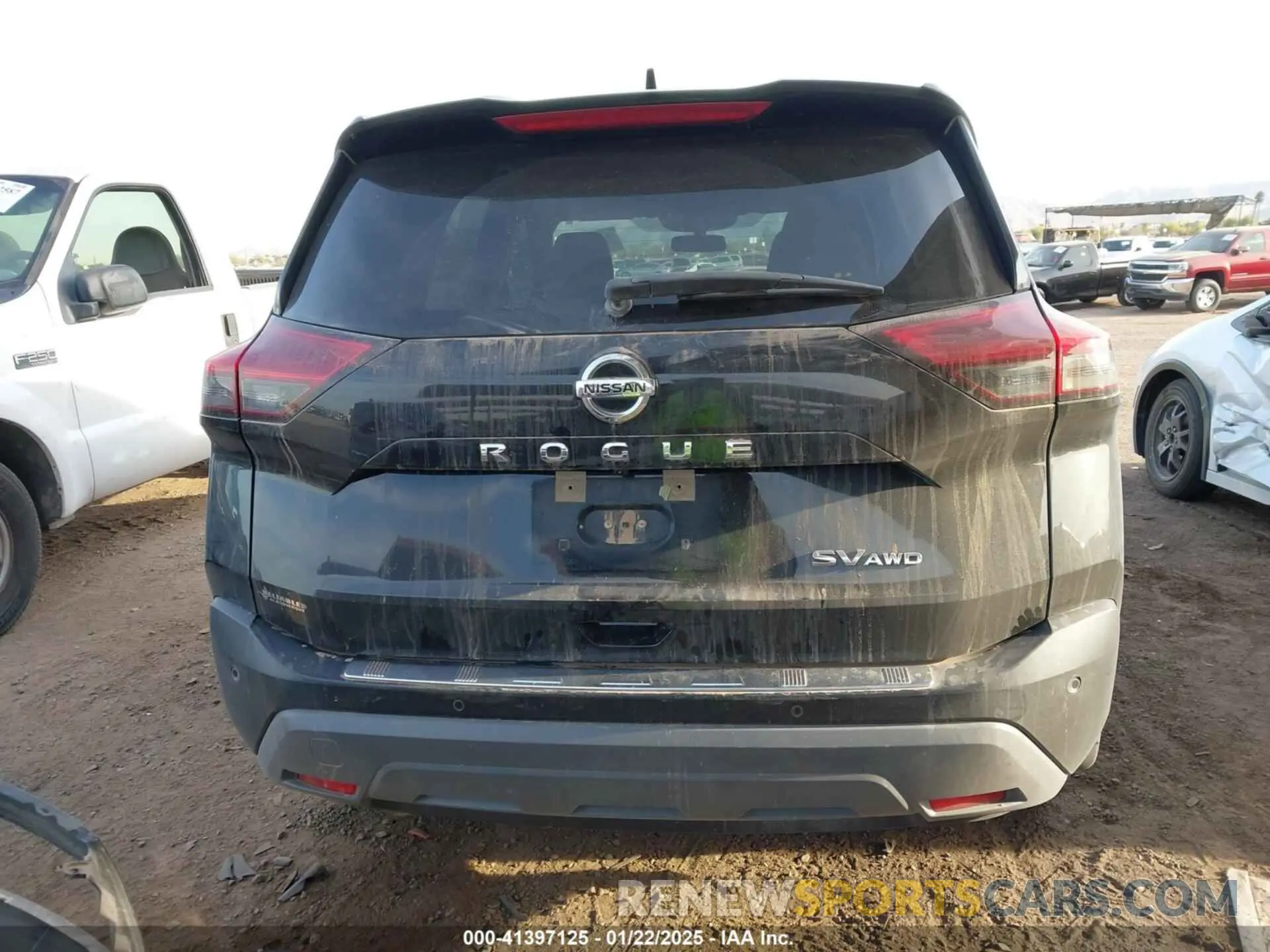 17 Photograph of a damaged car JN8AT3BB7MW227687 NISSAN ROGUE 2021