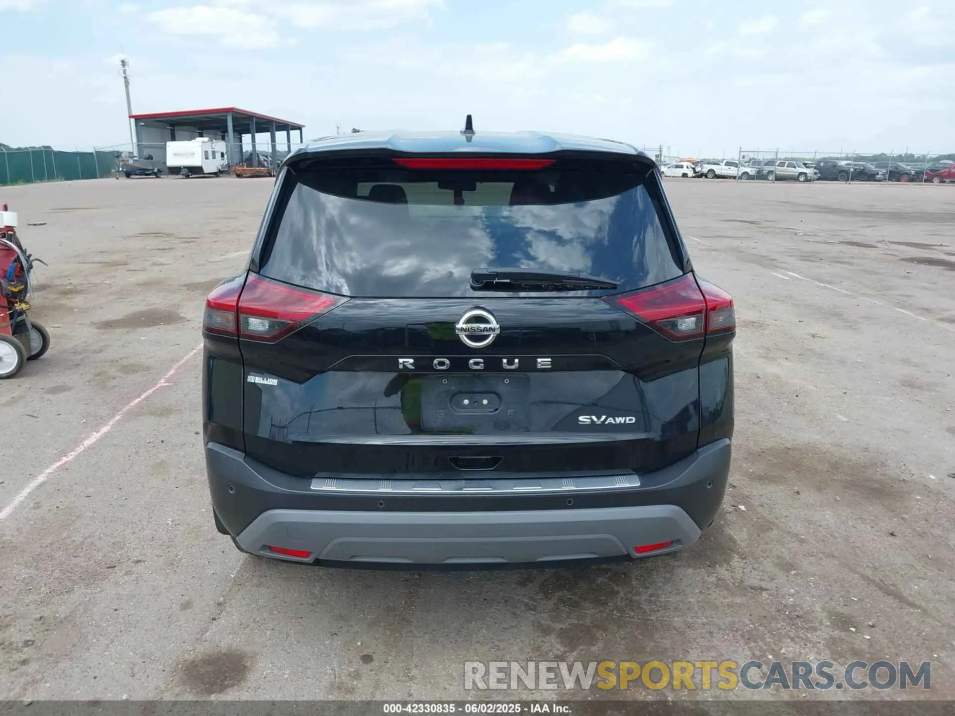 17 Photograph of a damaged car JN8AT3BB8MW216293 NISSAN ROGUE 2021