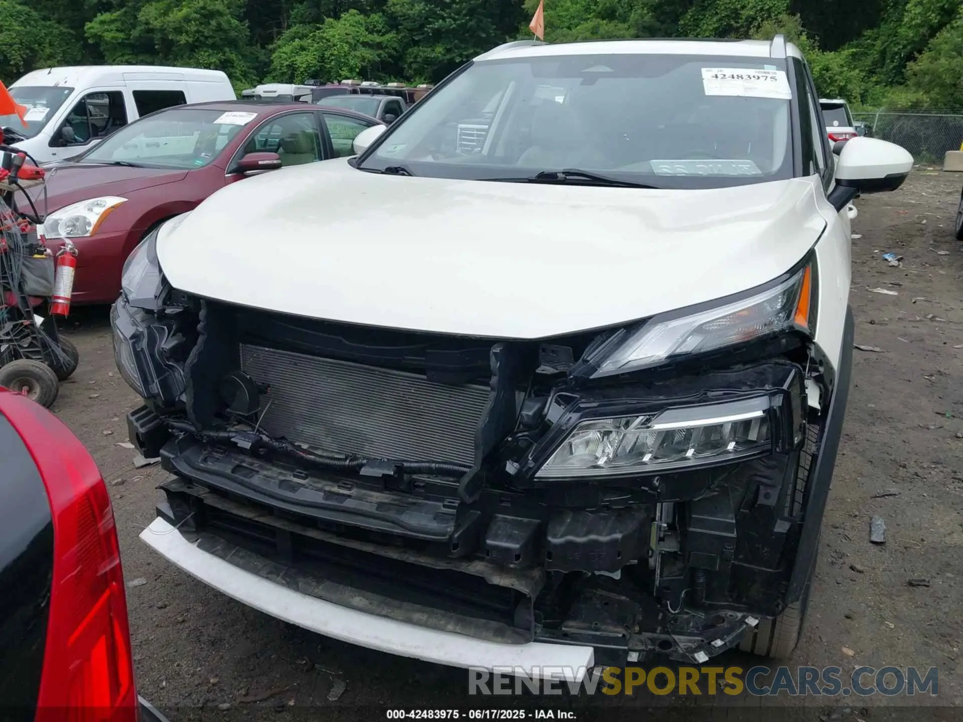 13 Photograph of a damaged car JN8AT3BB8MW222076 NISSAN ROGUE 2021