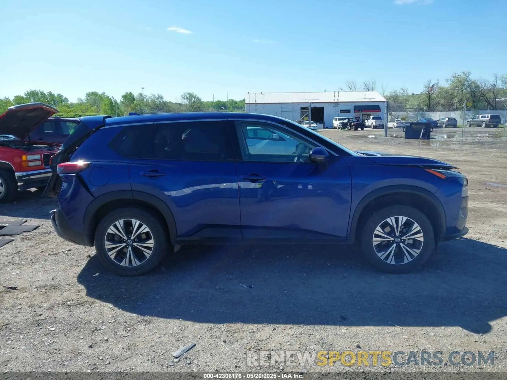 14 Photograph of a damaged car JN8AT3BB8MW223437 NISSAN ROGUE 2021