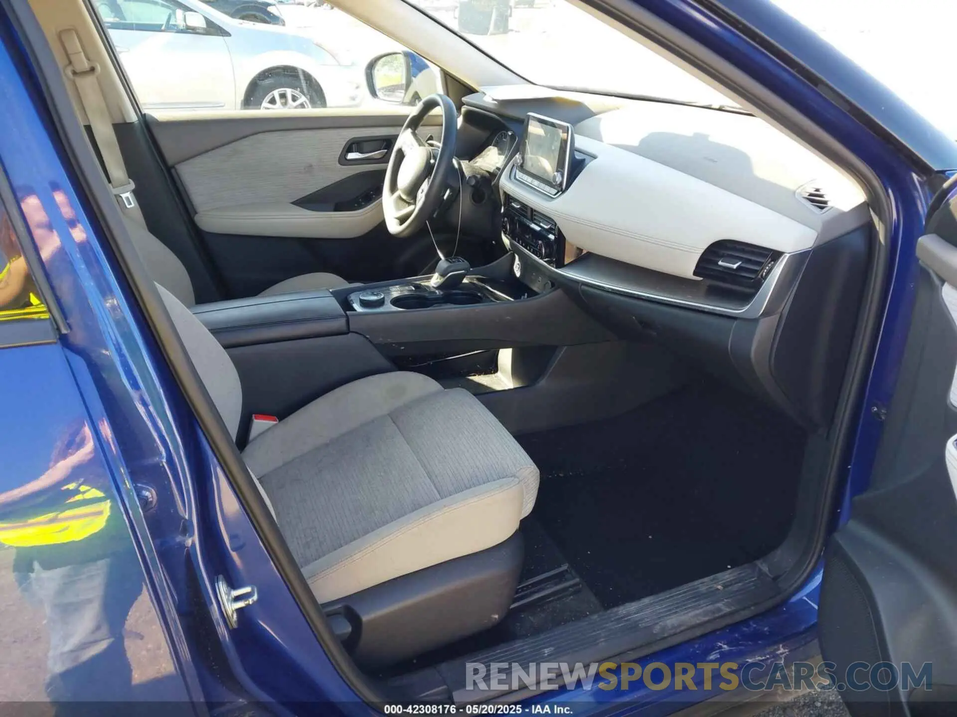 5 Photograph of a damaged car JN8AT3BB8MW223437 NISSAN ROGUE 2021