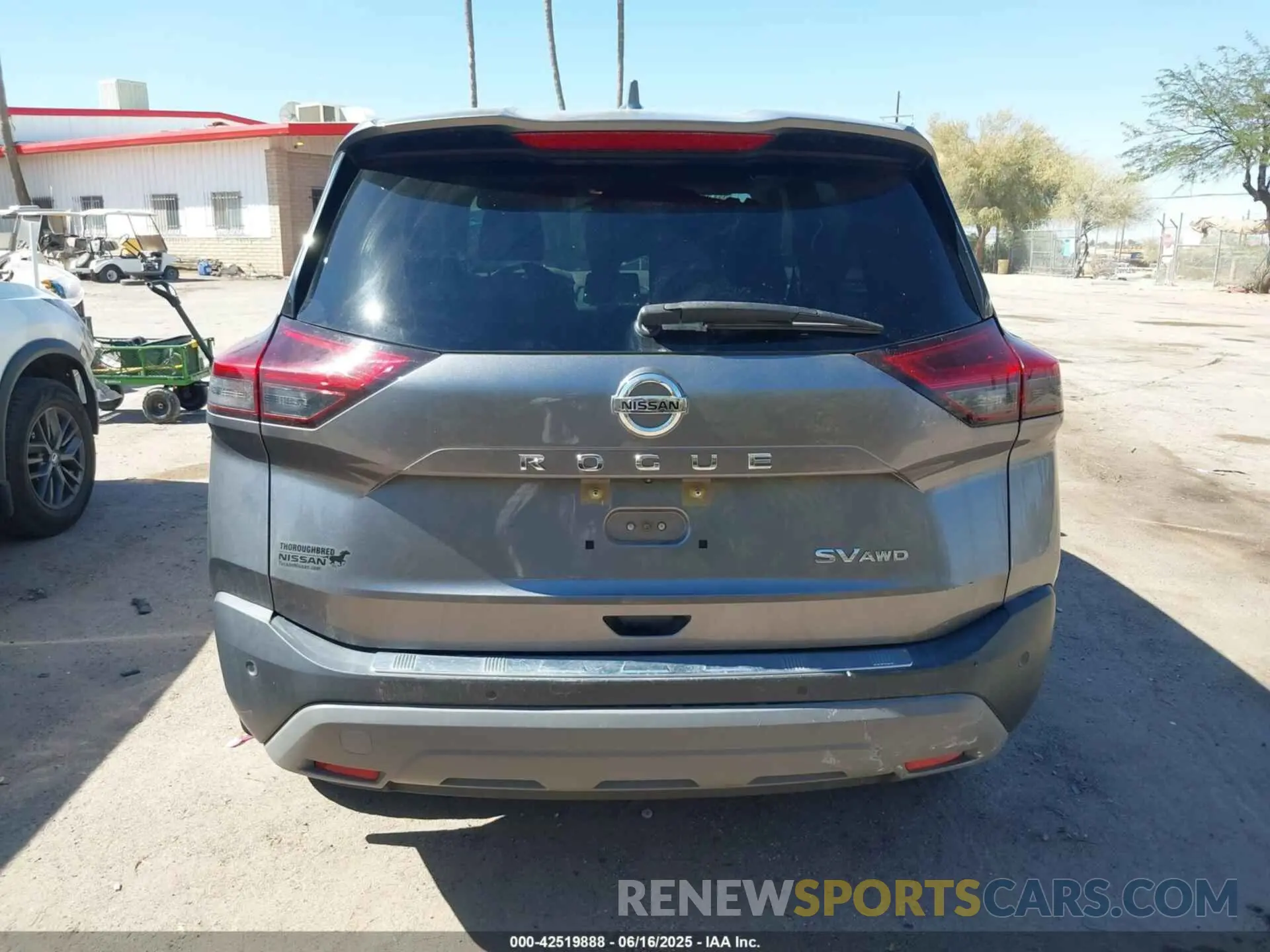 17 Photograph of a damaged car JN8AT3BB9MW220191 NISSAN ROGUE 2021