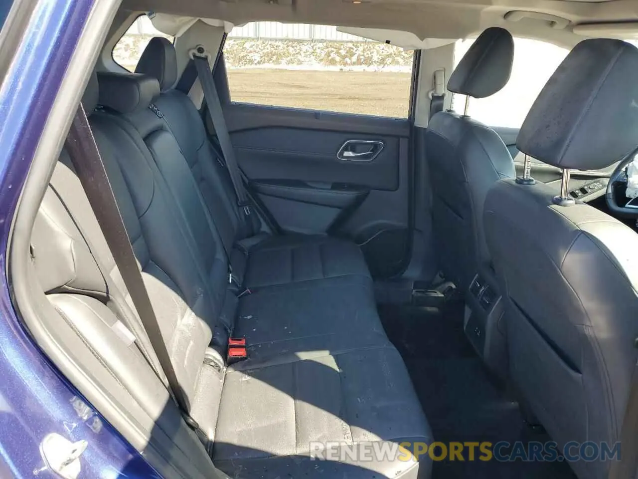 11 Photograph of a damaged car JN8AT3BB9MW228839 NISSAN ROGUE 2021
