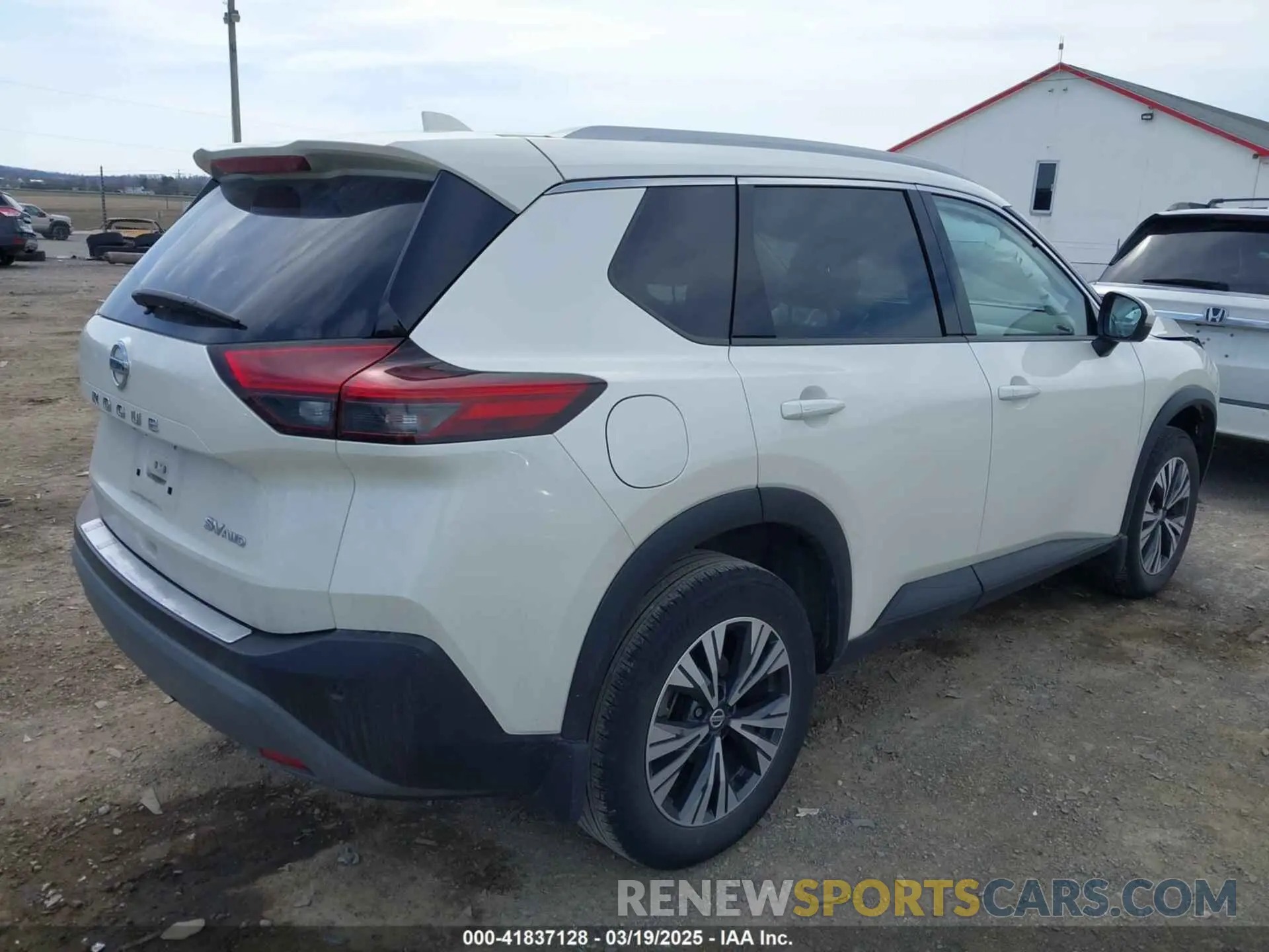 4 Photograph of a damaged car JN8AT3BB9MW237797 NISSAN ROGUE 2021