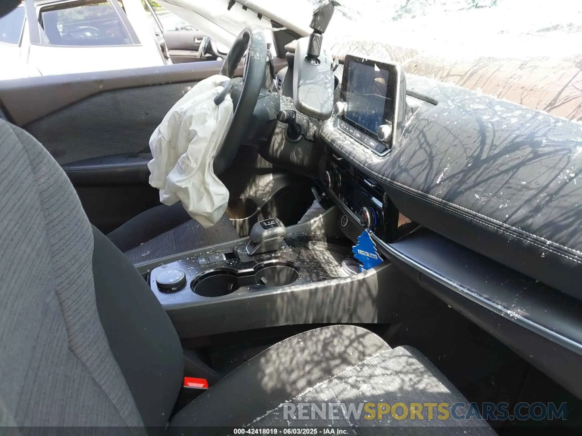 5 Photograph of a damaged car JN8AT3BBXMW220751 NISSAN ROGUE 2021