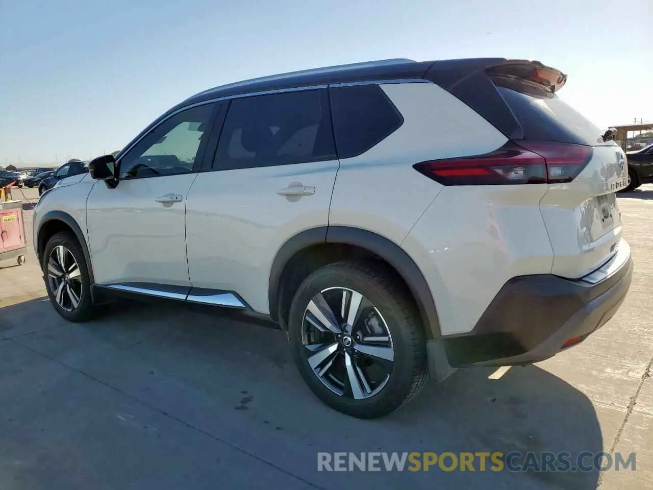2 Photograph of a damaged car JN8AT3CA2MW028701 NISSAN ROGUE 2021
