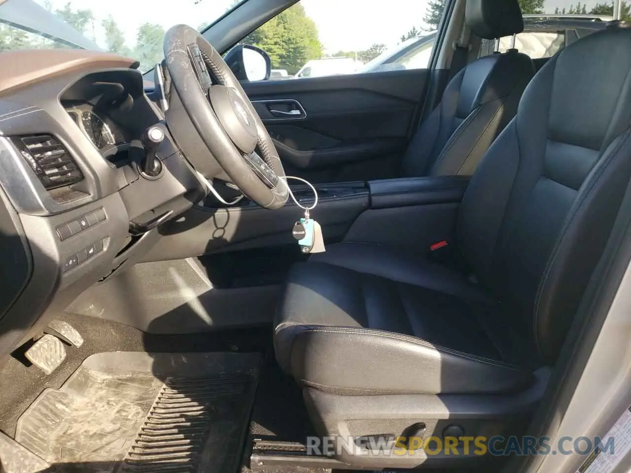 7 Photograph of a damaged car JN8AT3CA3MW012829 NISSAN ROGUE 2021