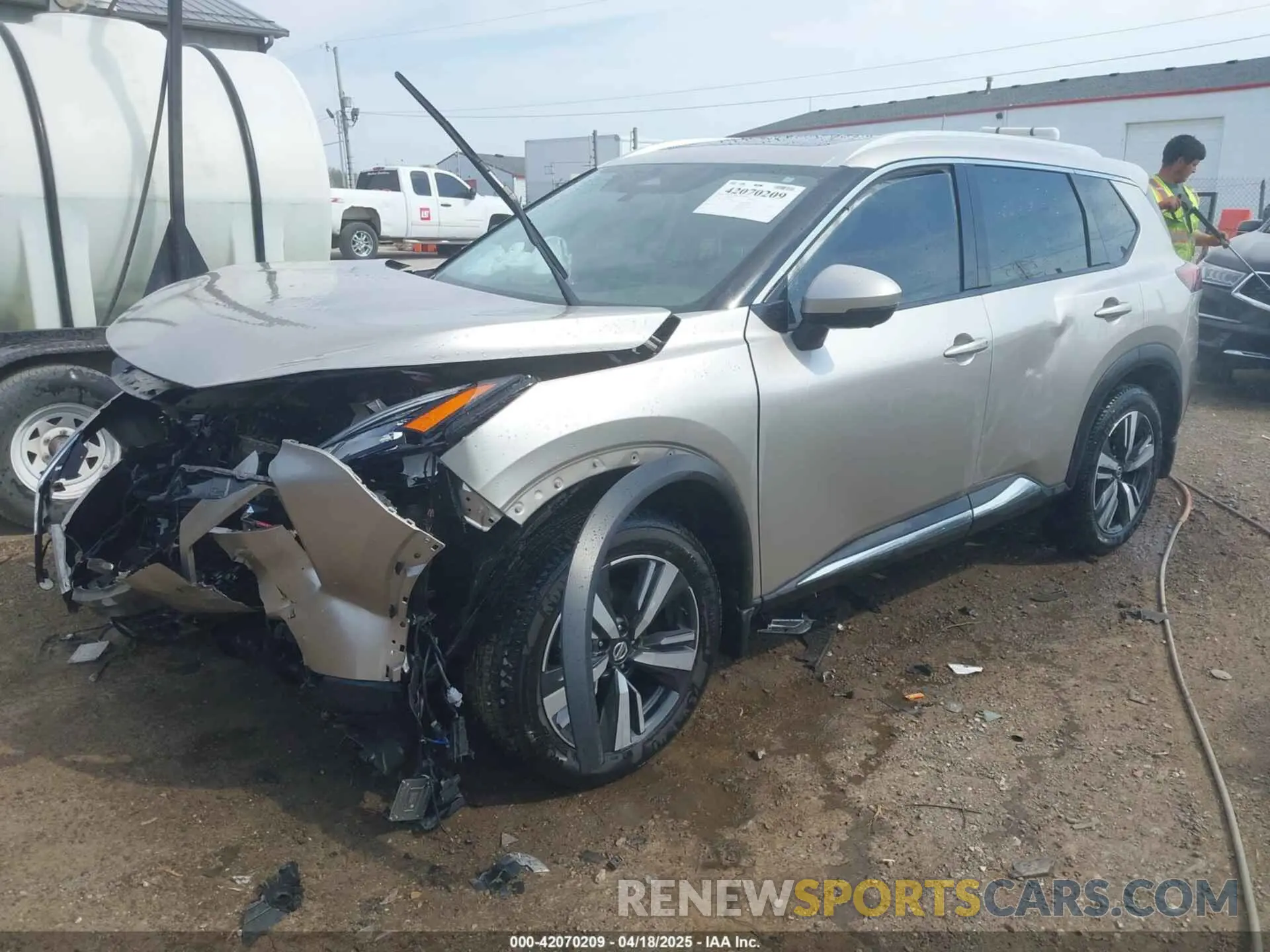 2 Photograph of a damaged car JN8AT3CA4MW028473 NISSAN ROGUE 2021