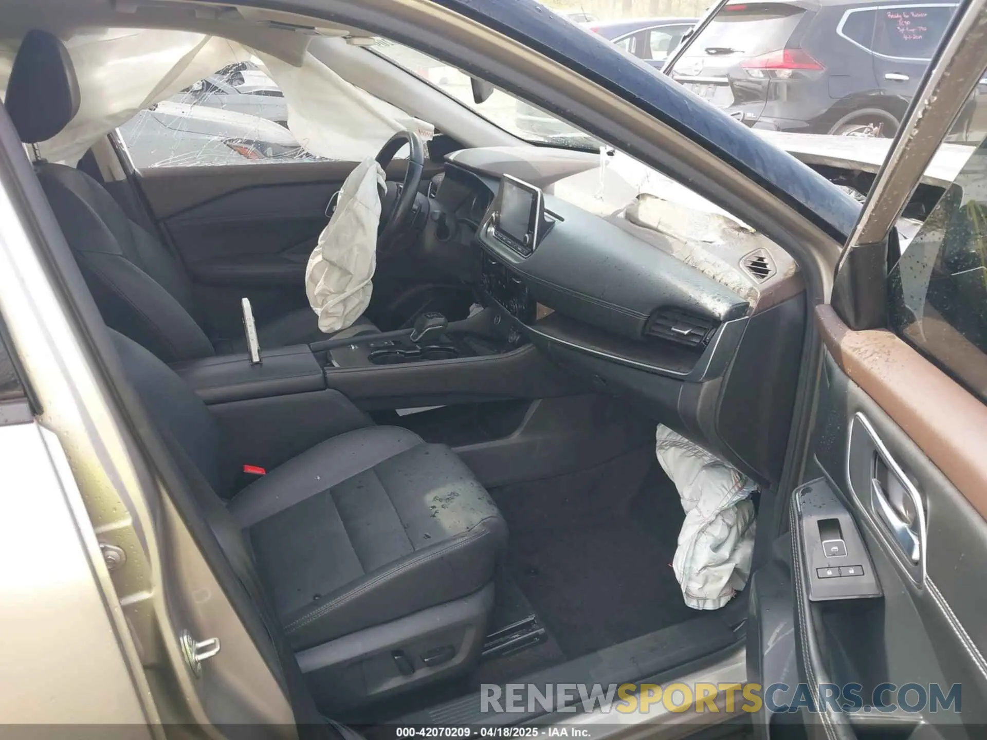 5 Photograph of a damaged car JN8AT3CA4MW028473 NISSAN ROGUE 2021