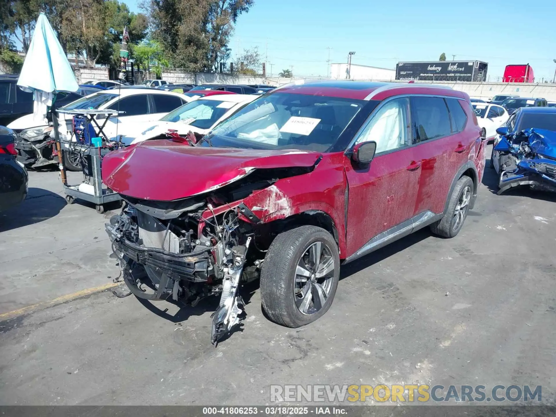2 Photograph of a damaged car JN8AT3CA6MW029284 NISSAN ROGUE 2021