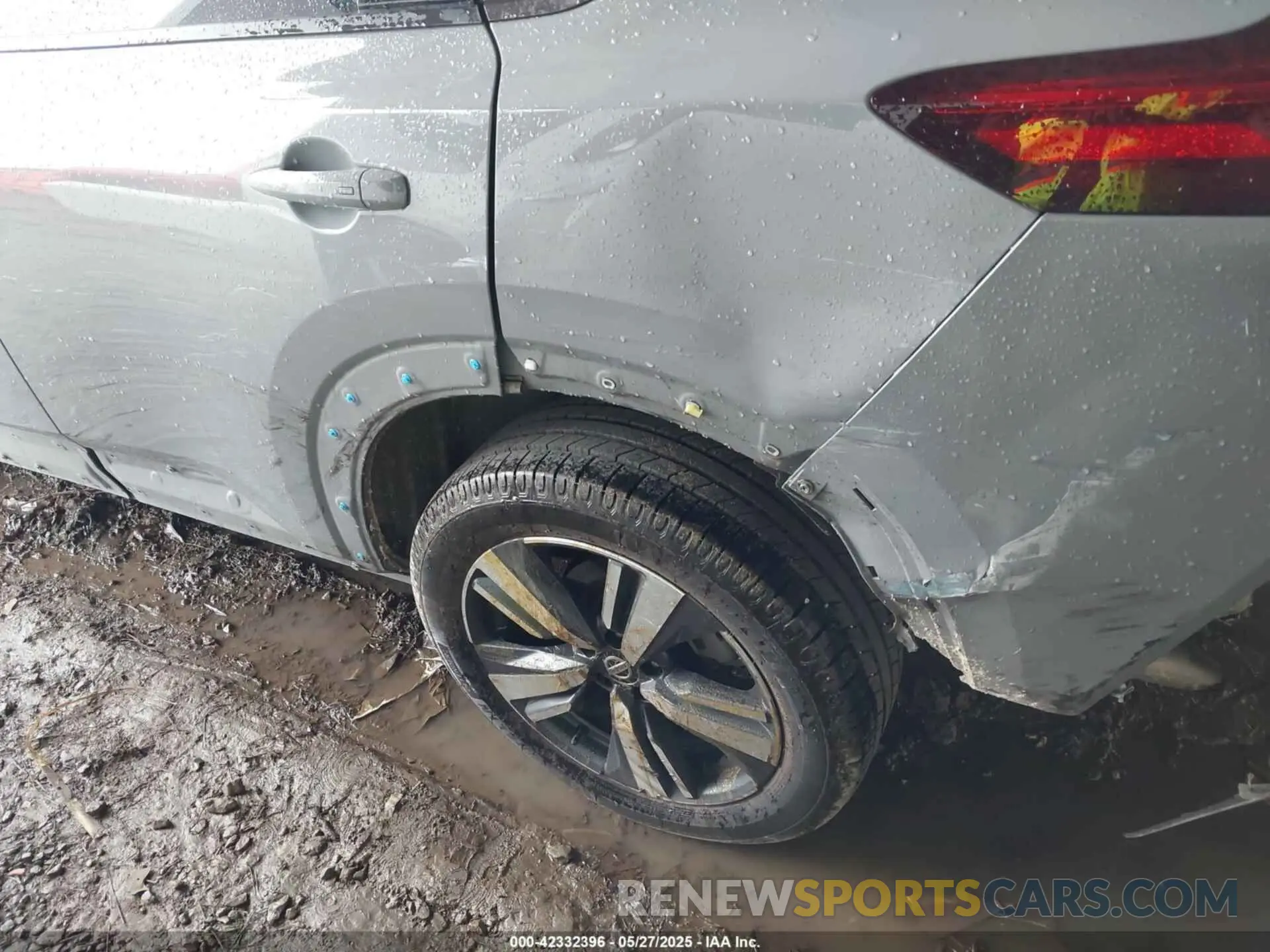 6 Photograph of a damaged car JN8AT3CA9MW023978 NISSAN ROGUE 2021