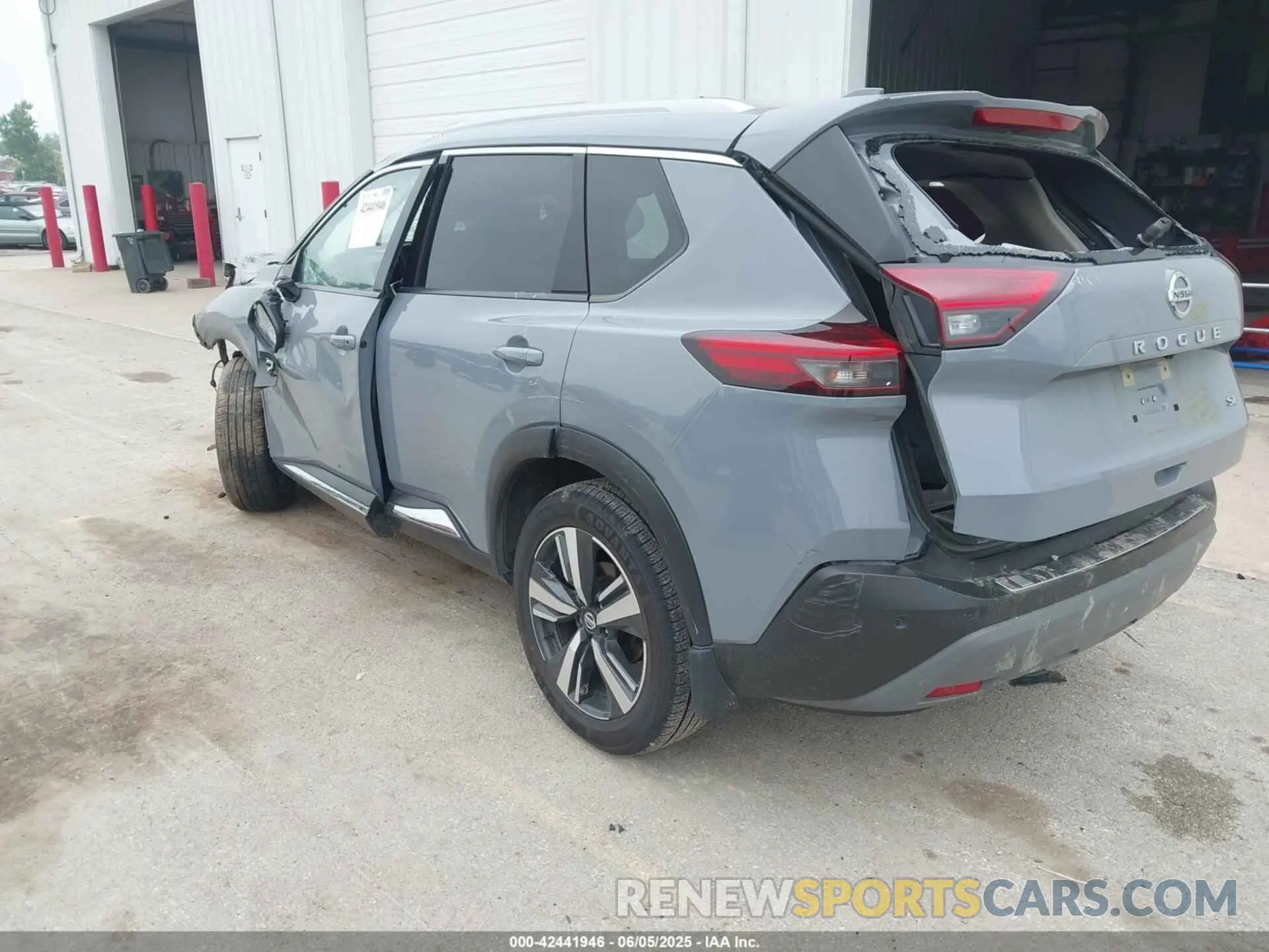 3 Photograph of a damaged car JN8AT3CAXMW027893 NISSAN ROGUE 2021