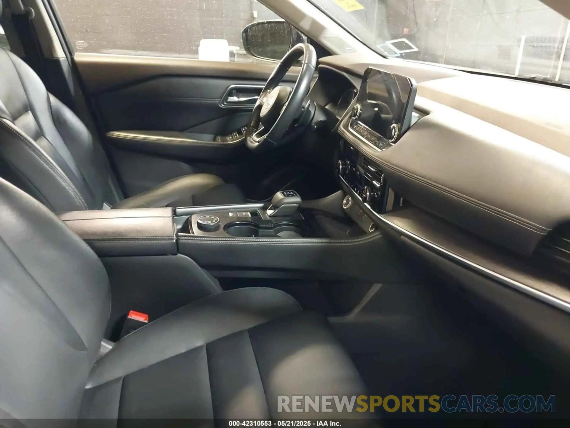 5 Photograph of a damaged car JN8AT3CB2MW235517 NISSAN ROGUE 2021