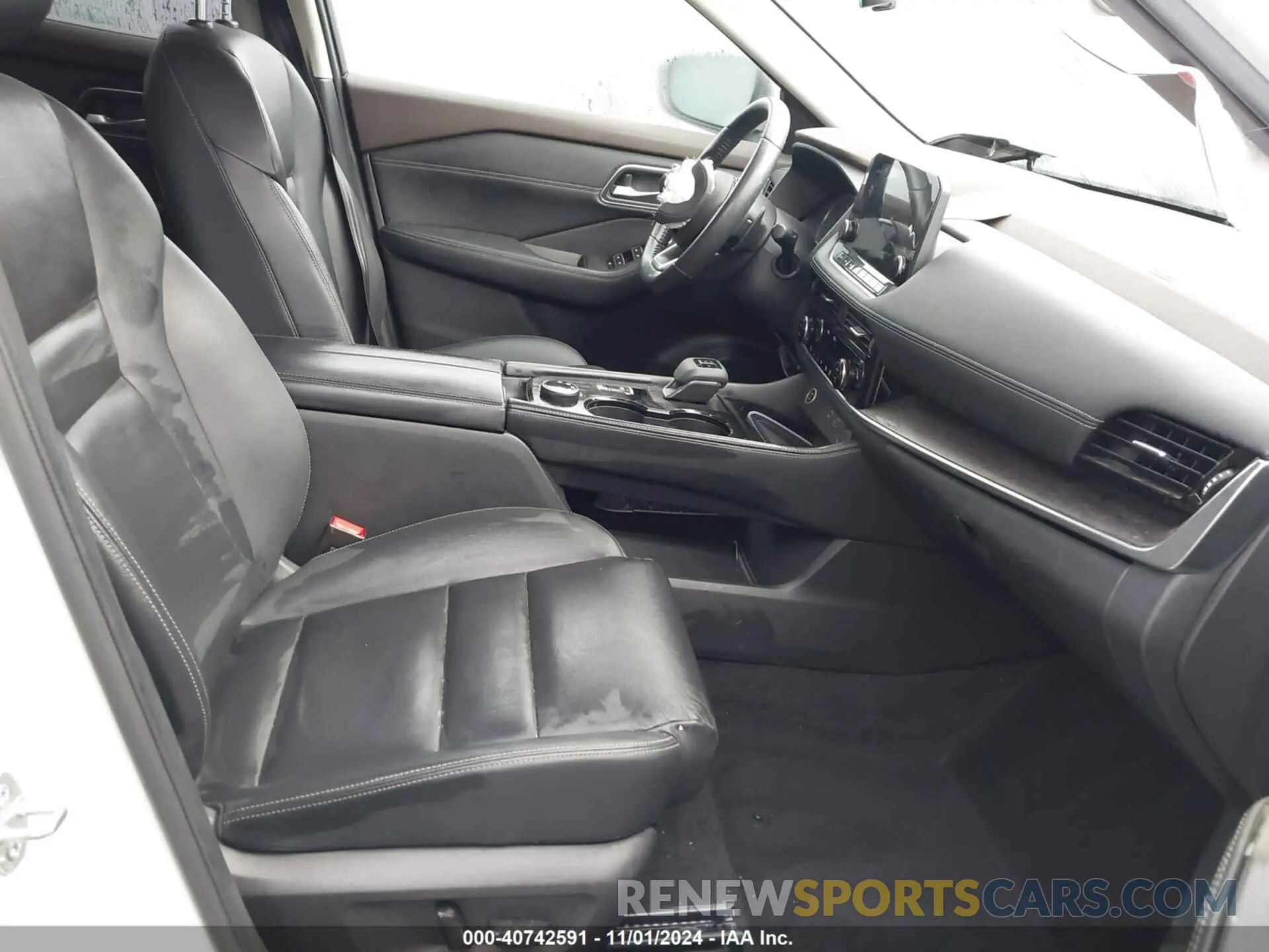 5 Photograph of a damaged car JN8AT3CB4MW238791 NISSAN ROGUE 2021