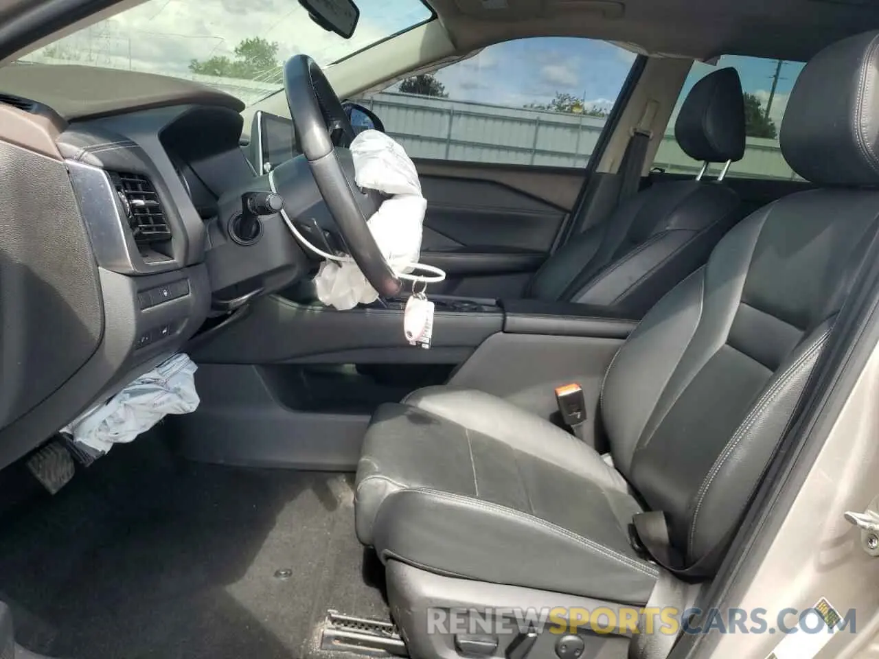 7 Photograph of a damaged car JN8AT3CB6MW211429 NISSAN ROGUE 2021