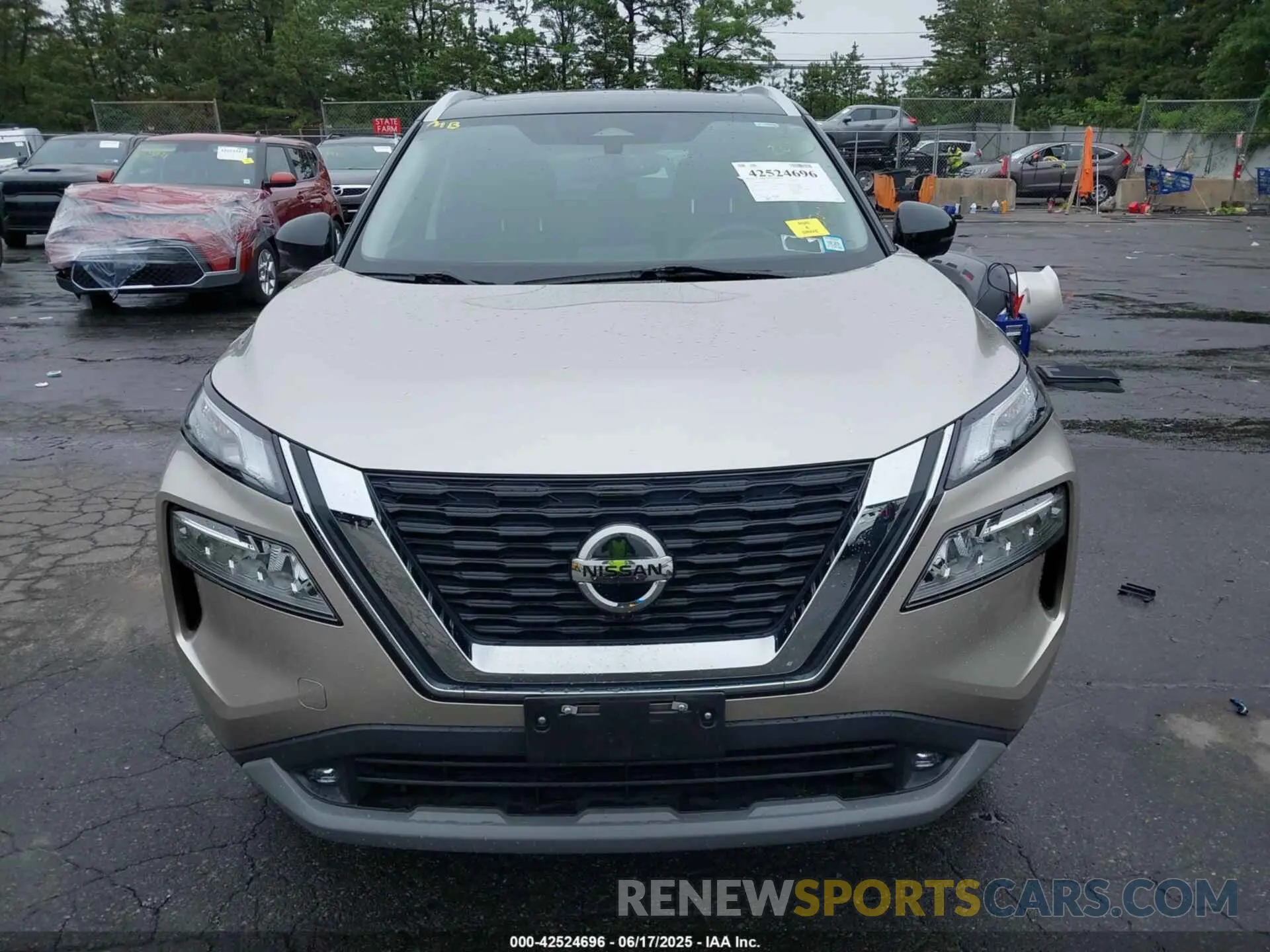 13 Photograph of a damaged car JN8AT3CB6MW237156 NISSAN ROGUE 2021