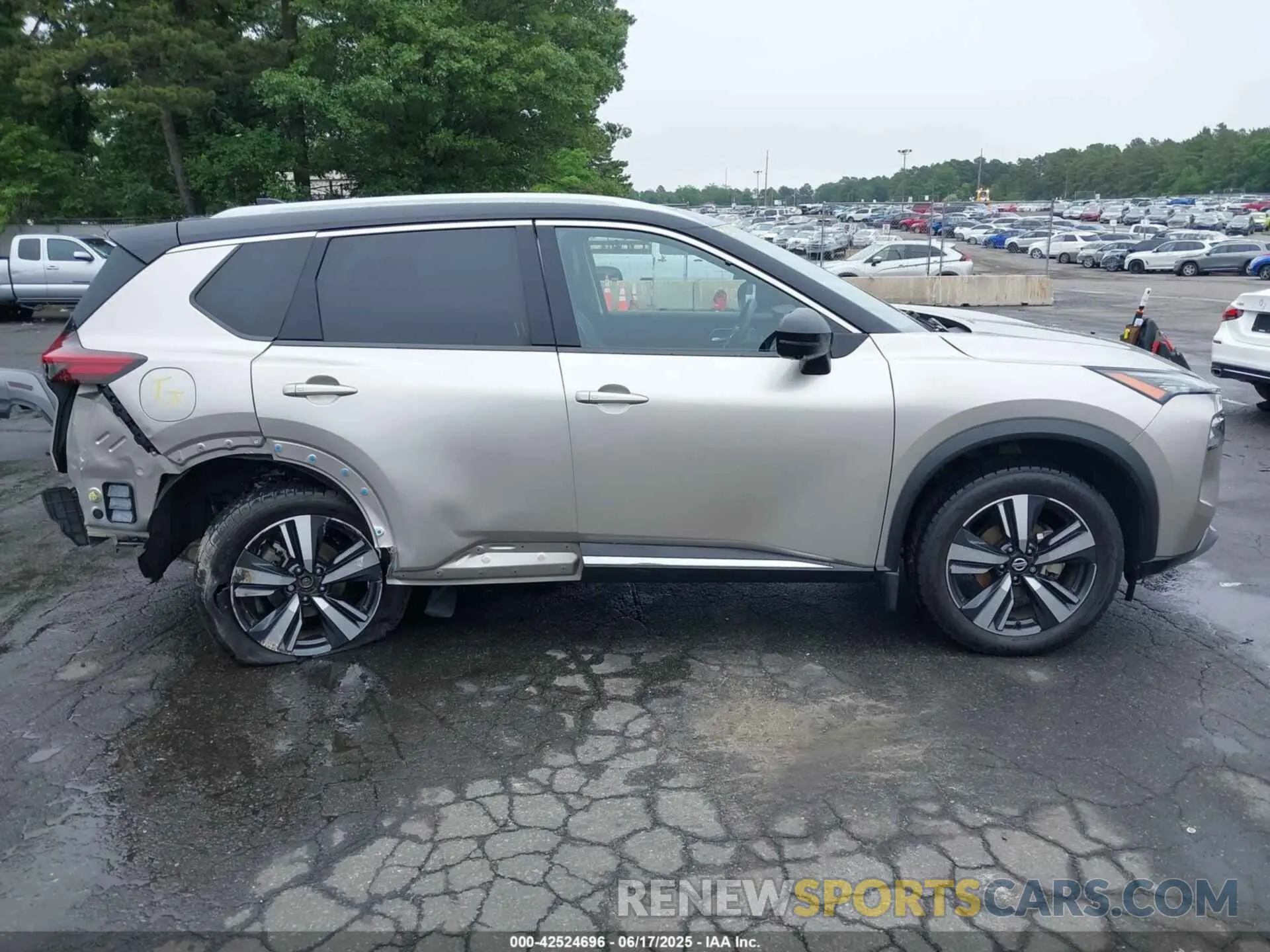 14 Photograph of a damaged car JN8AT3CB6MW237156 NISSAN ROGUE 2021