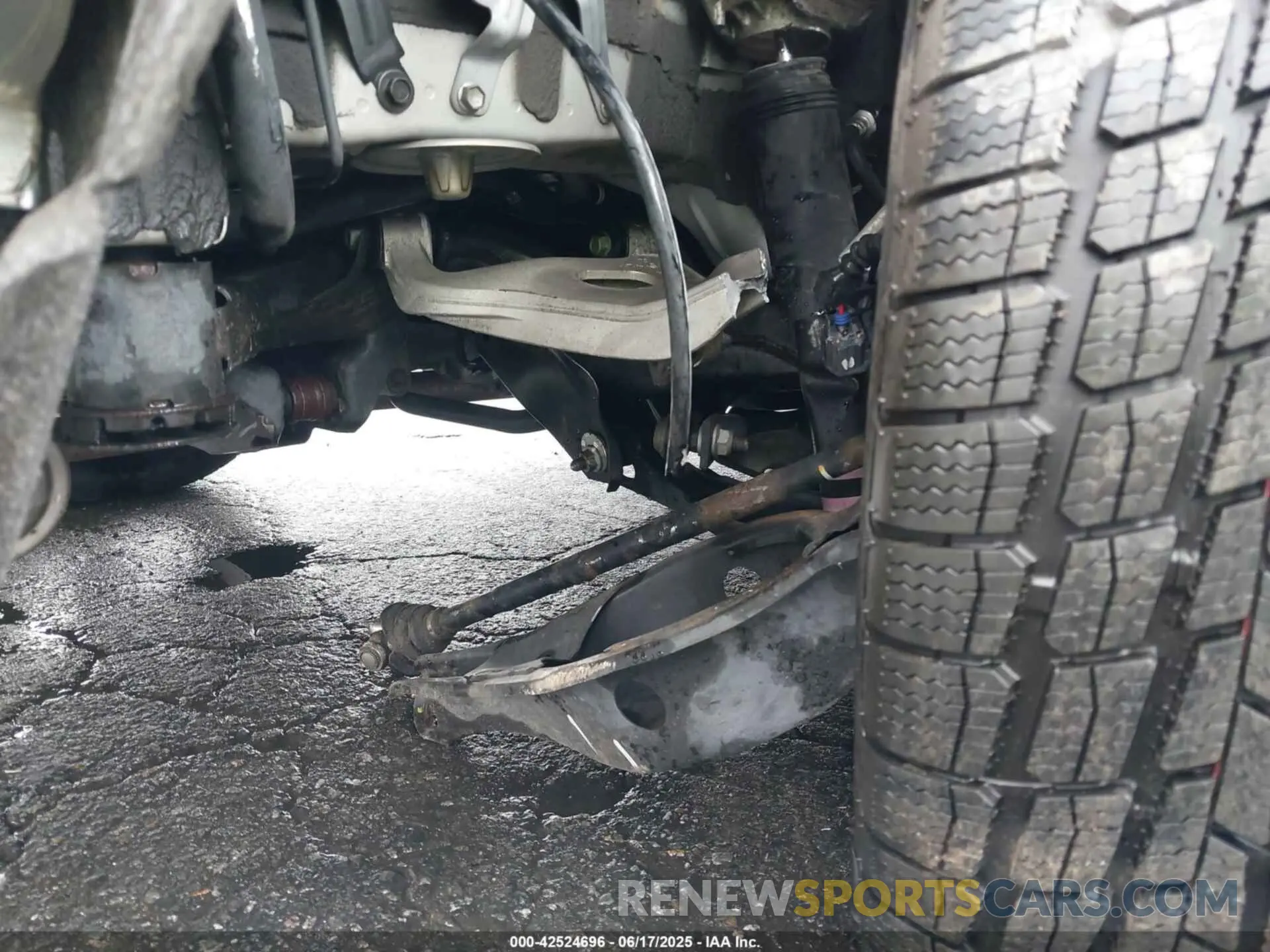 18 Photograph of a damaged car JN8AT3CB6MW237156 NISSAN ROGUE 2021