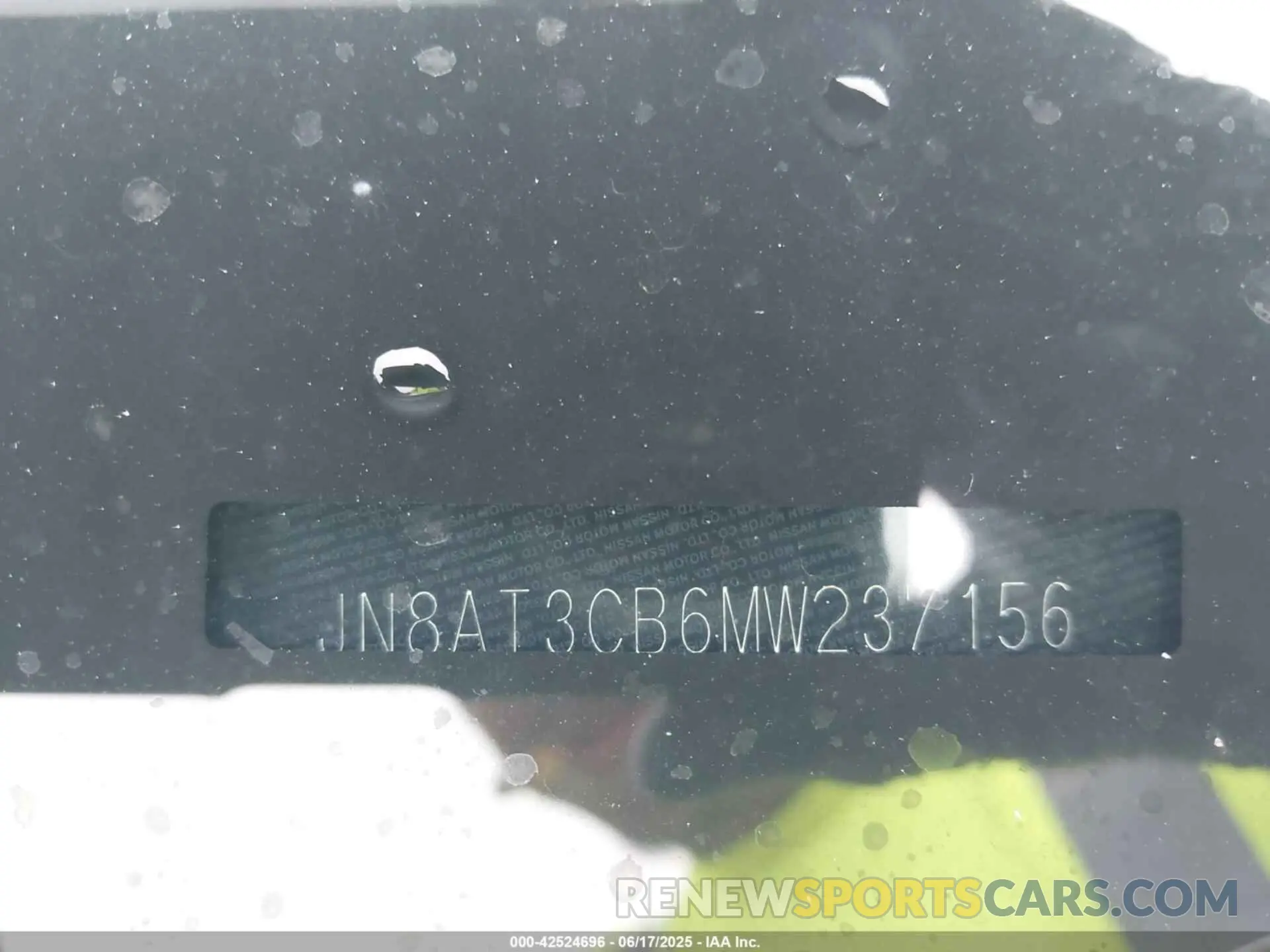 19 Photograph of a damaged car JN8AT3CB6MW237156 NISSAN ROGUE 2021