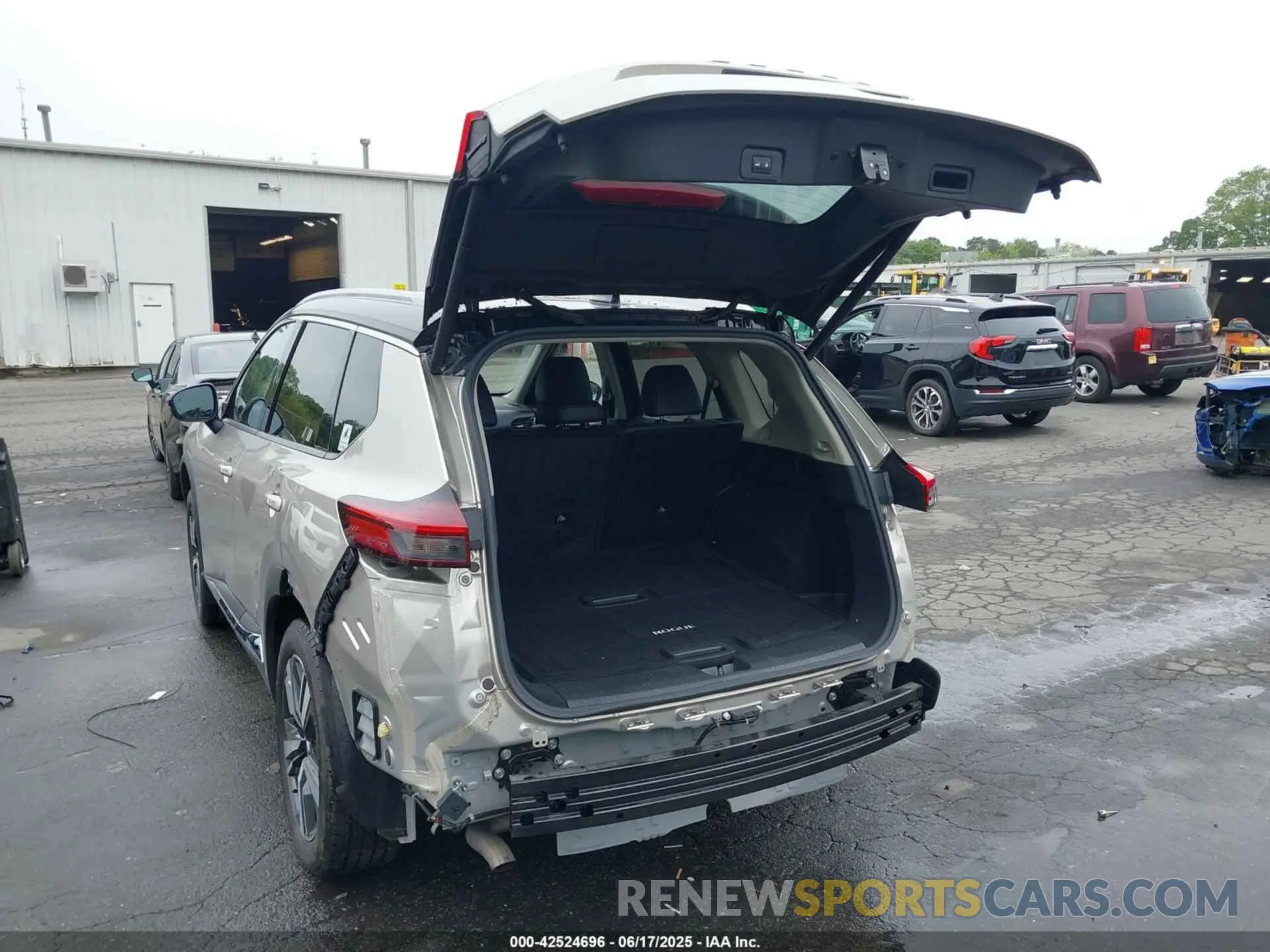 3 Photograph of a damaged car JN8AT3CB6MW237156 NISSAN ROGUE 2021