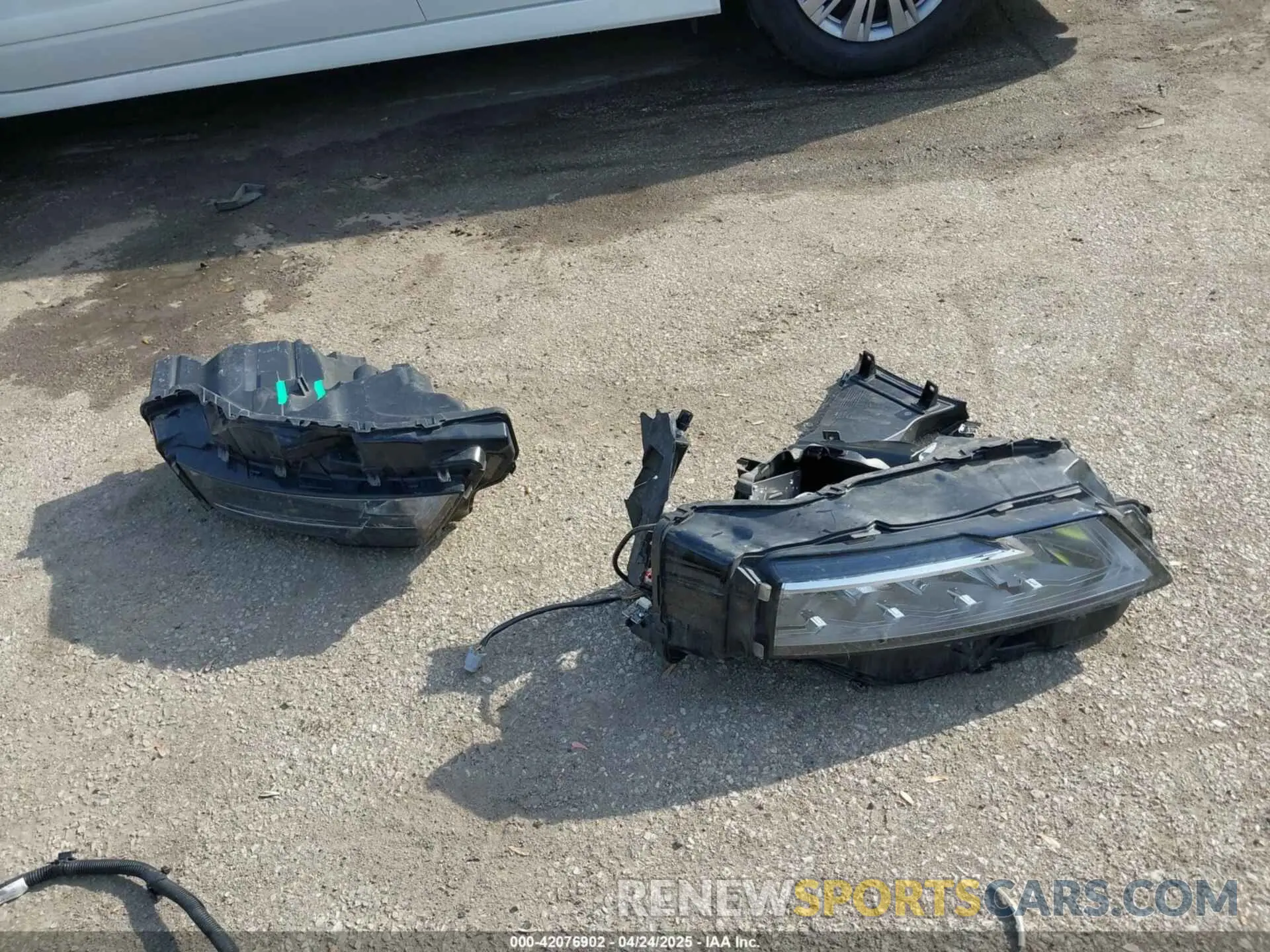 12 Photograph of a damaged car JN8AT3CB6MW239652 NISSAN ROGUE 2021