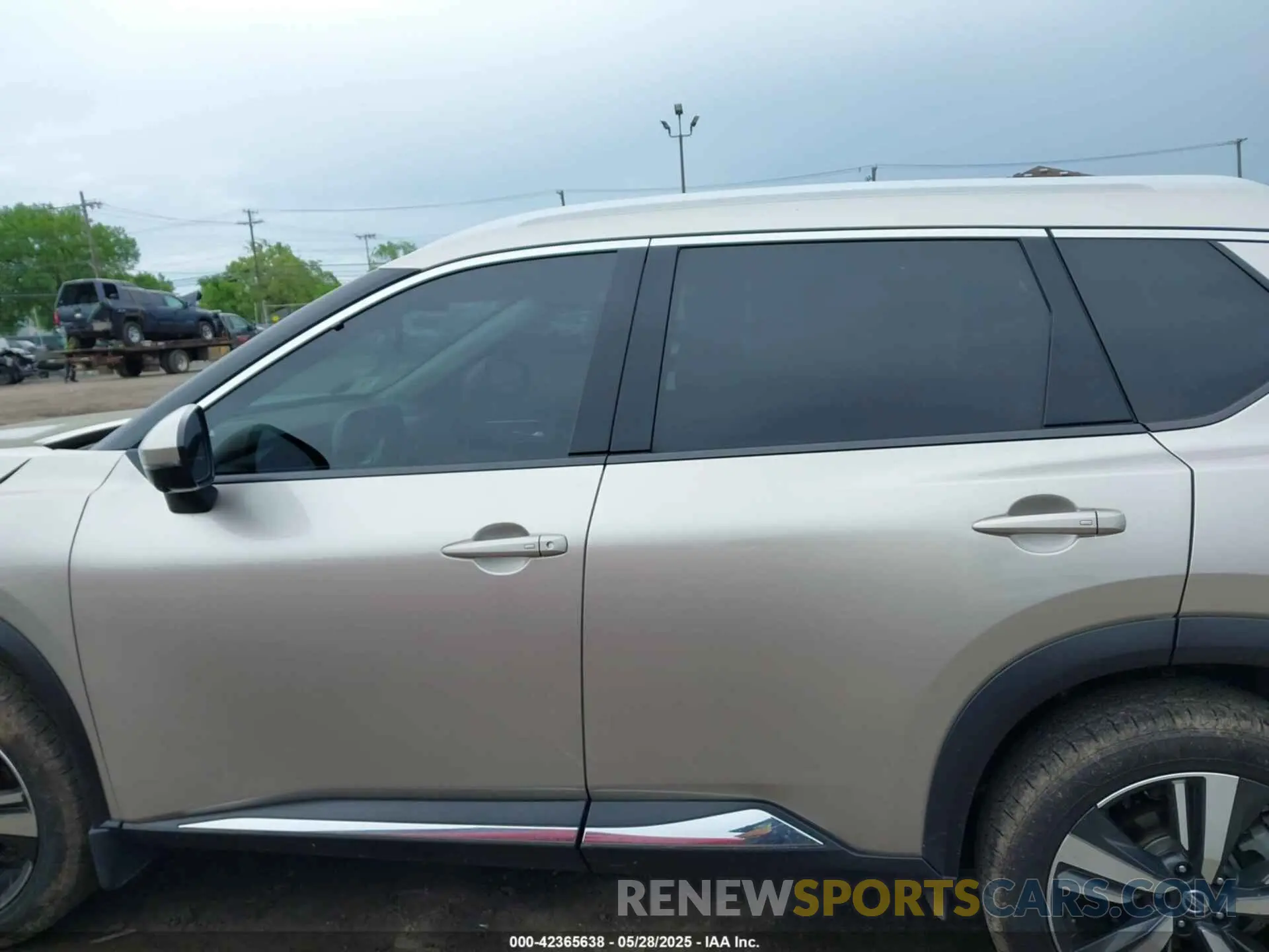 14 Photograph of a damaged car JN8AT3CB6MW240185 NISSAN ROGUE 2021
