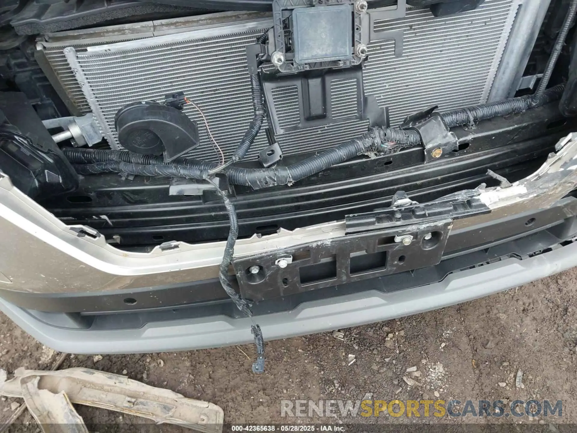 6 Photograph of a damaged car JN8AT3CB6MW240185 NISSAN ROGUE 2021