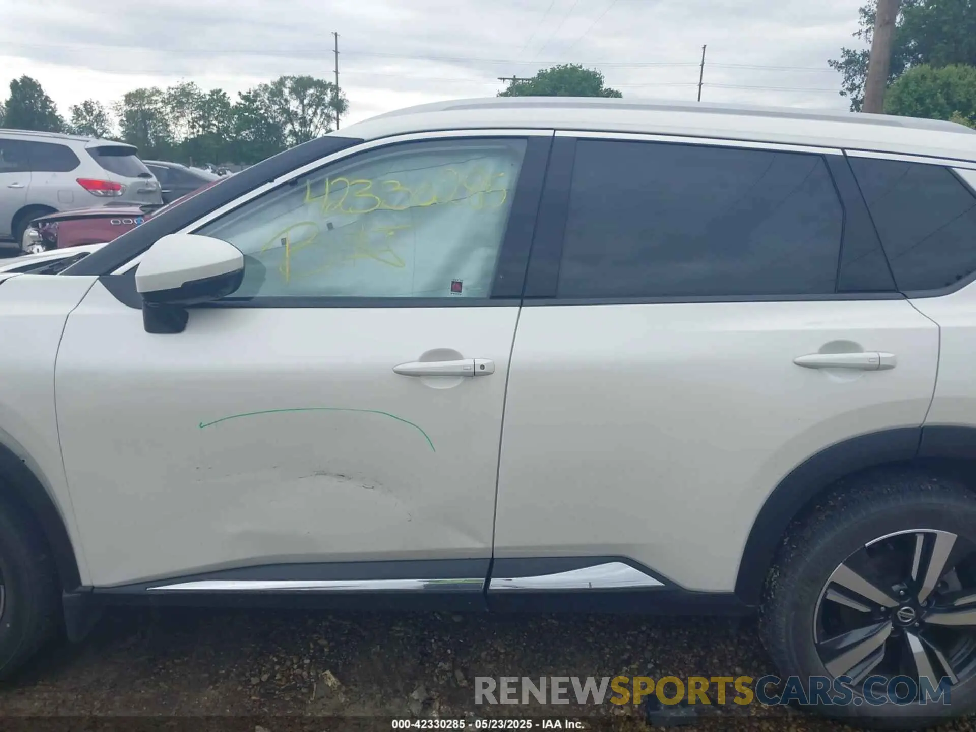 14 Photograph of a damaged car JN8AT3CB9MW241816 NISSAN ROGUE 2021