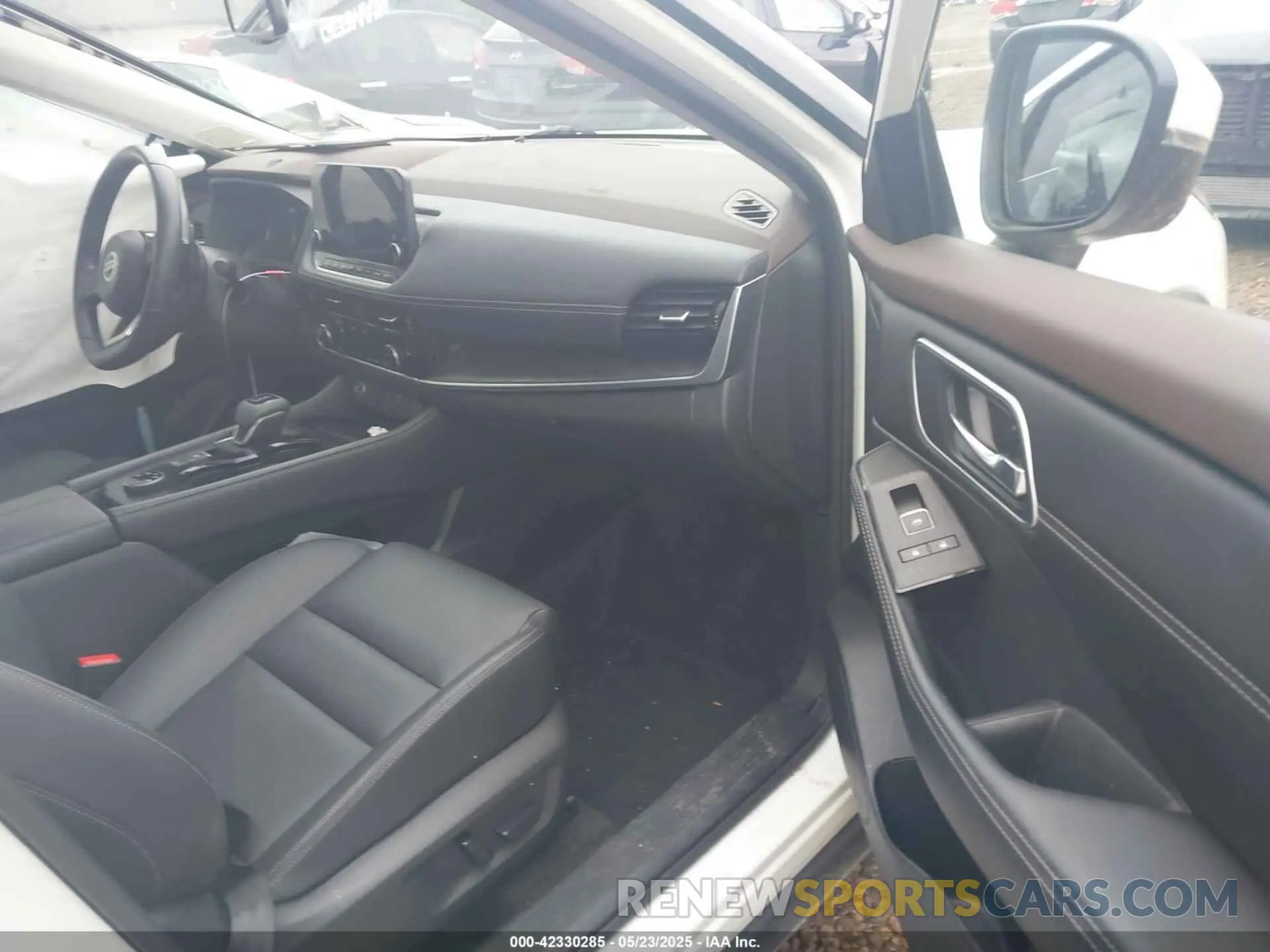5 Photograph of a damaged car JN8AT3CB9MW241816 NISSAN ROGUE 2021