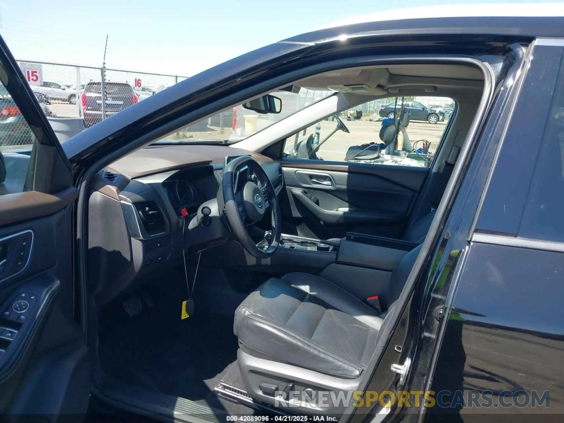 5 Photograph of a damaged car JN8AT3CBXMW224300 NISSAN ROGUE 2021