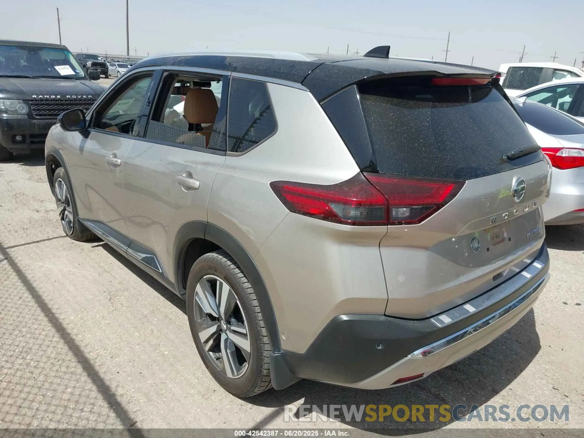 3 Photograph of a damaged car JN8AT3DC1MW100777 NISSAN ROGUE 2021