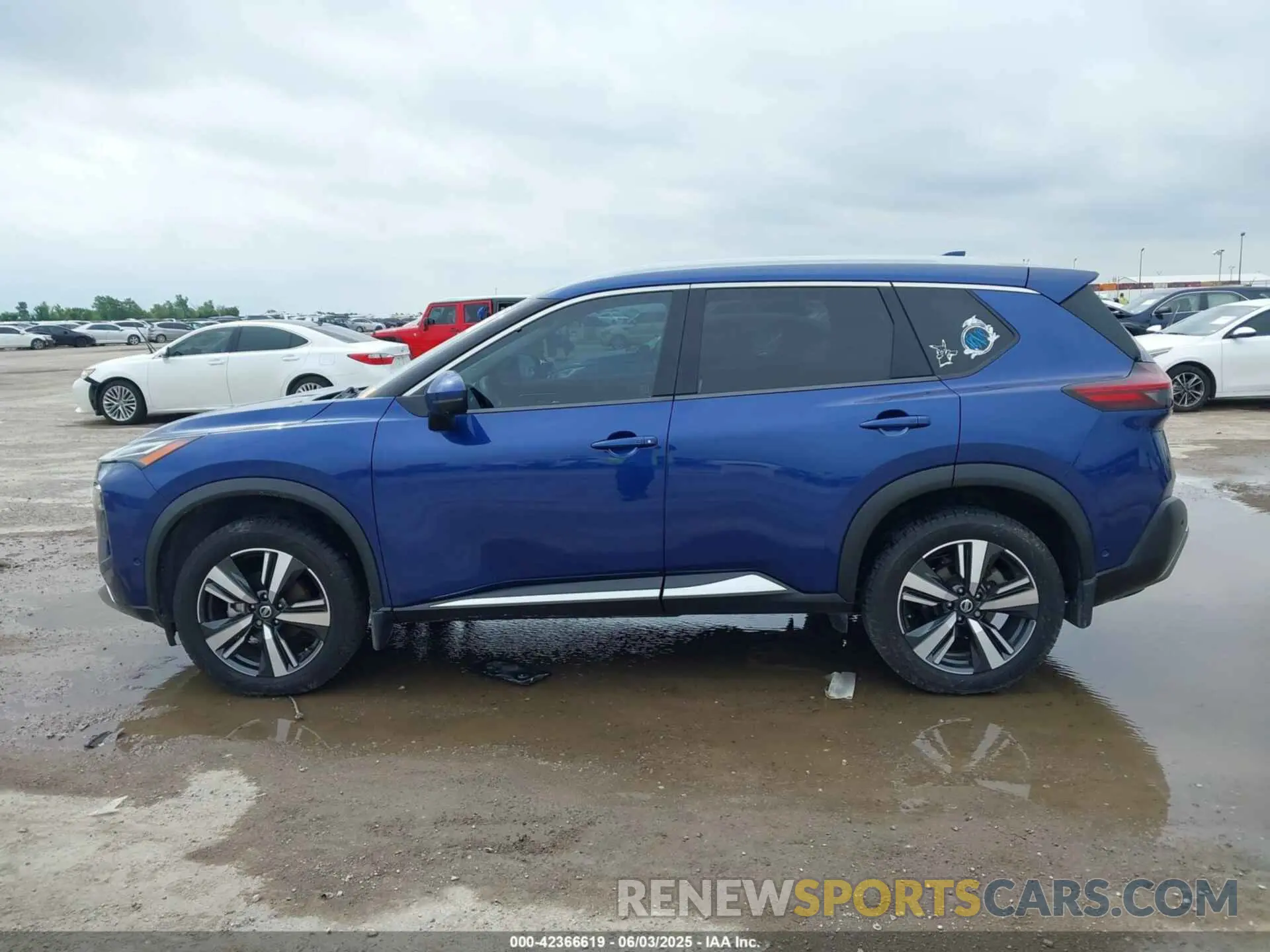 14 Photograph of a damaged car JN8AT3DC7MW102193 NISSAN ROGUE 2021