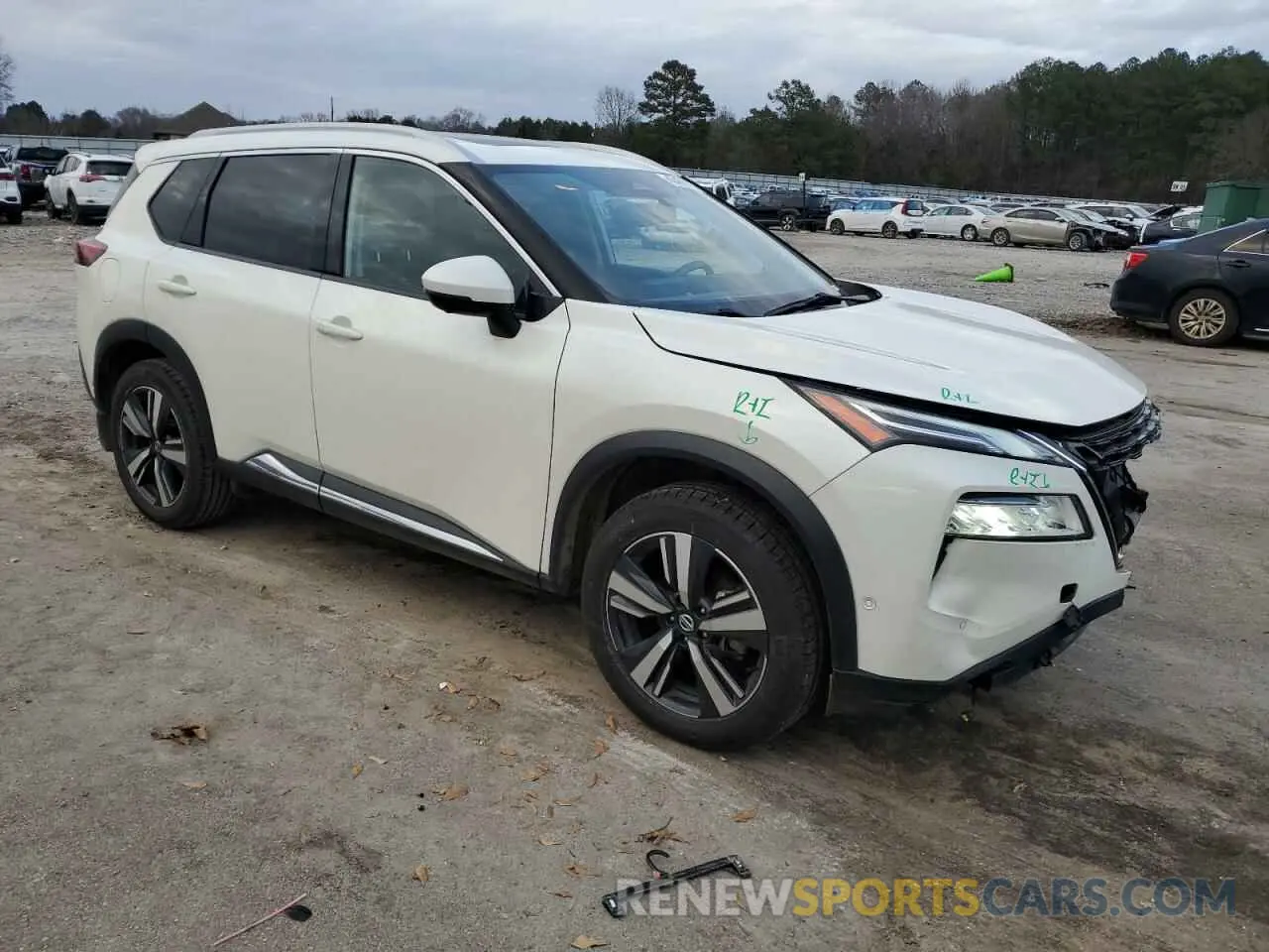 4 Photograph of a damaged car JN8AT3DC8MW107886 NISSAN ROGUE 2021