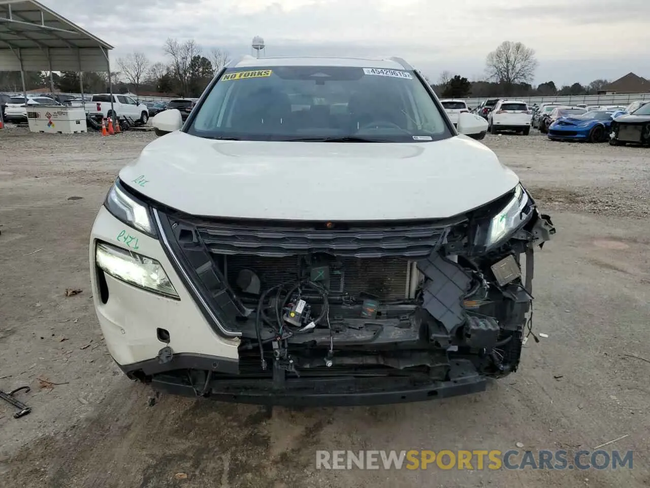 5 Photograph of a damaged car JN8AT3DC8MW107886 NISSAN ROGUE 2021