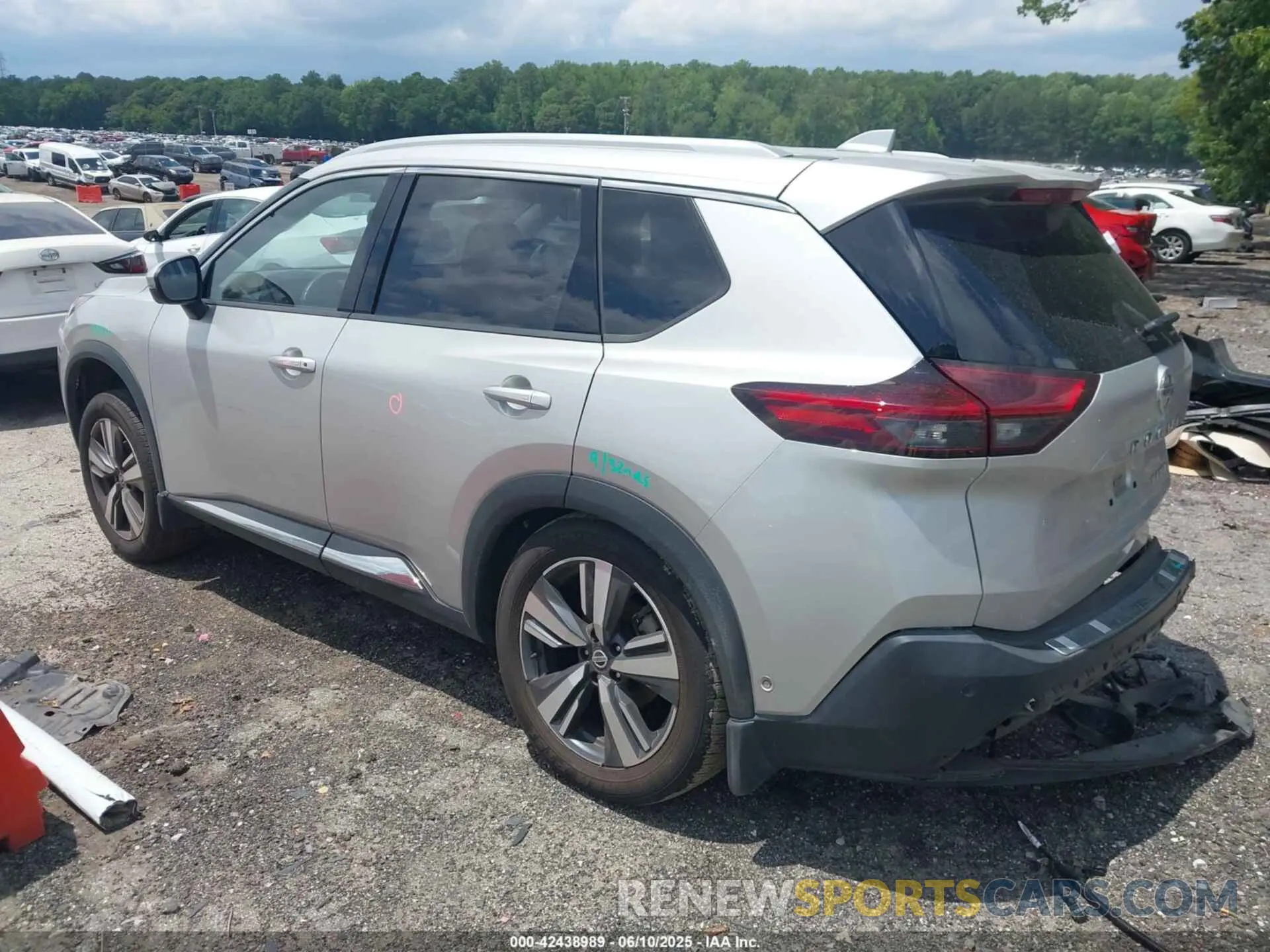 3 Photograph of a damaged car JN8AT3DCXMW101300 NISSAN ROGUE 2021