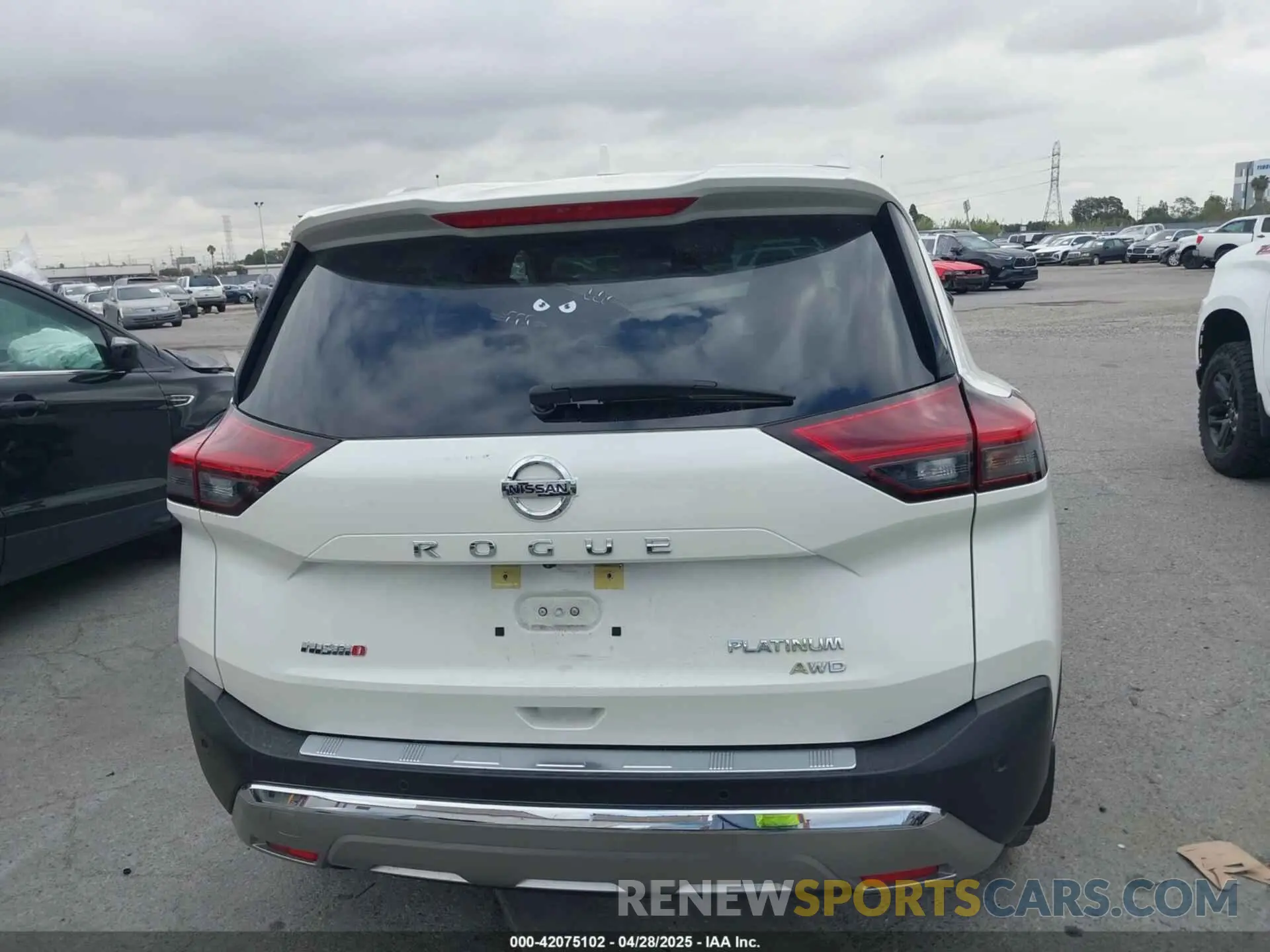 16 Photograph of a damaged car JN8AT3DCXMW102124 NISSAN ROGUE 2021