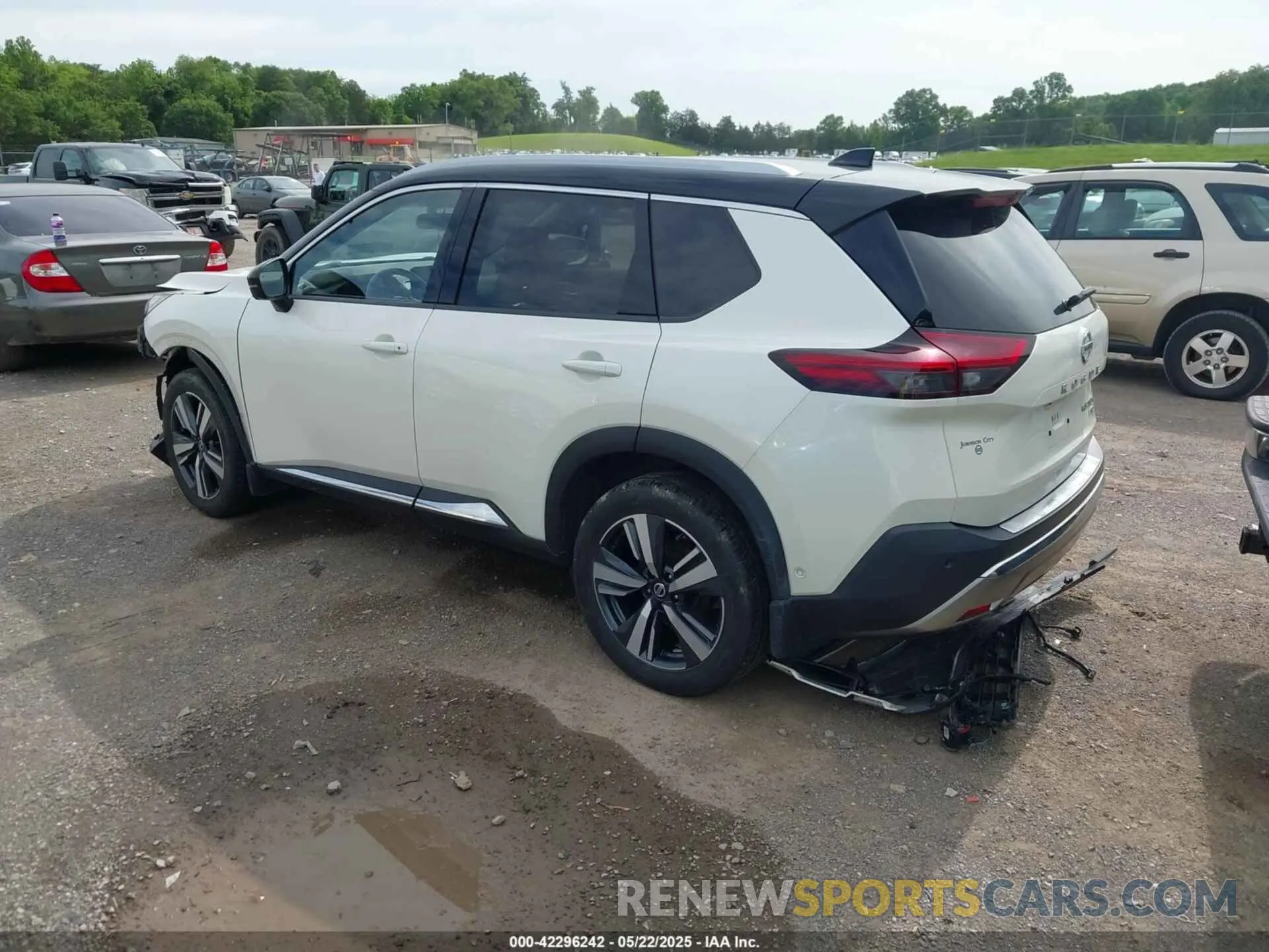 16 Photograph of a damaged car JN8AT3DD1MW313625 NISSAN ROGUE 2021