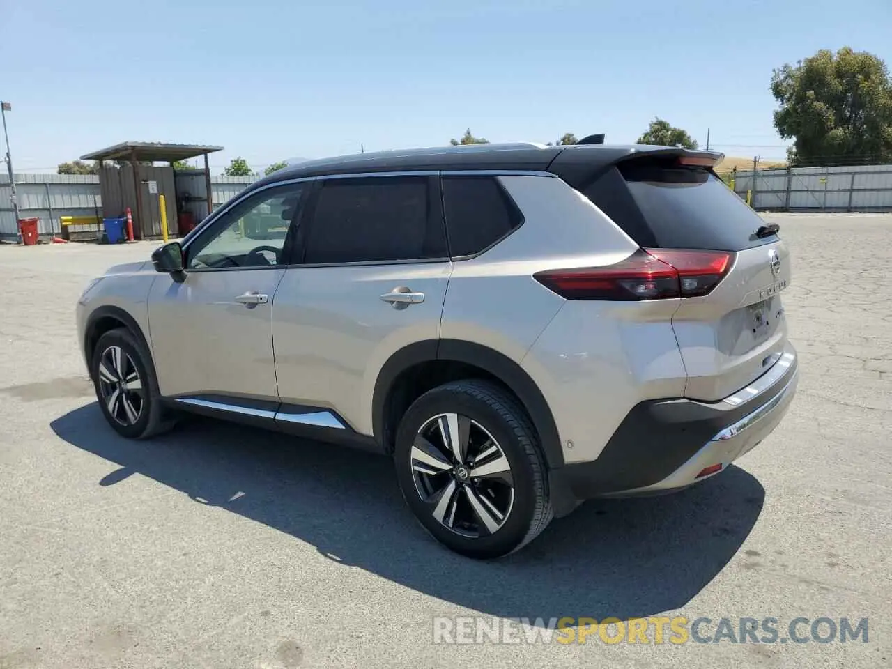 2 Photograph of a damaged car JN8AT3DD2MW314783 NISSAN ROGUE 2021